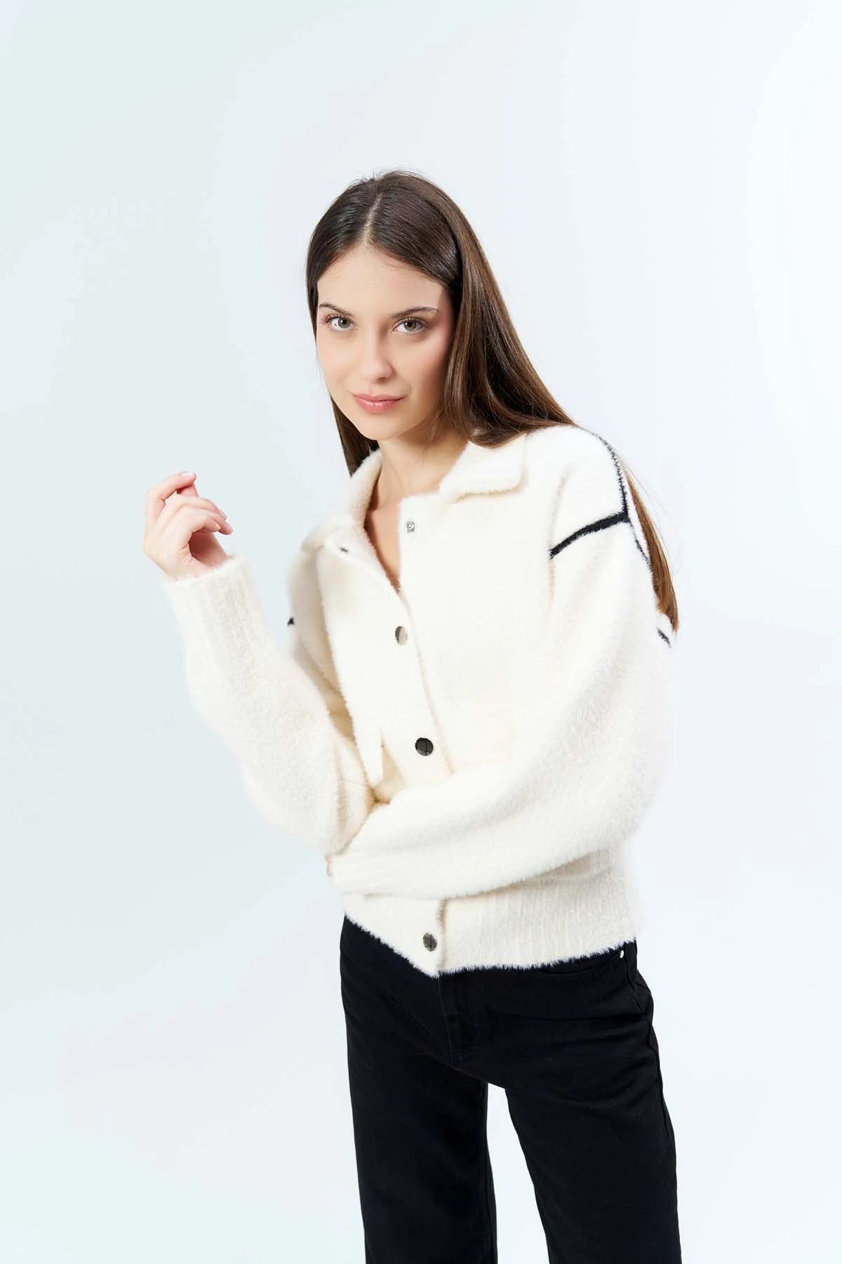 Angora Gömlek Yaka Cepli Hırka