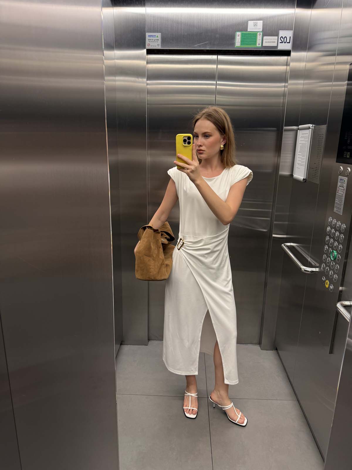 VATKALI BELİ TOKALI ELBİSE