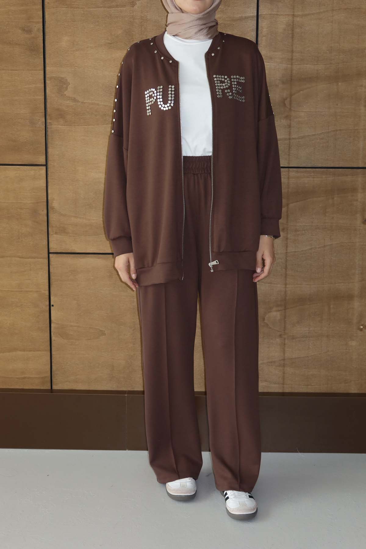 Pure  Fermuarlı  Bombe