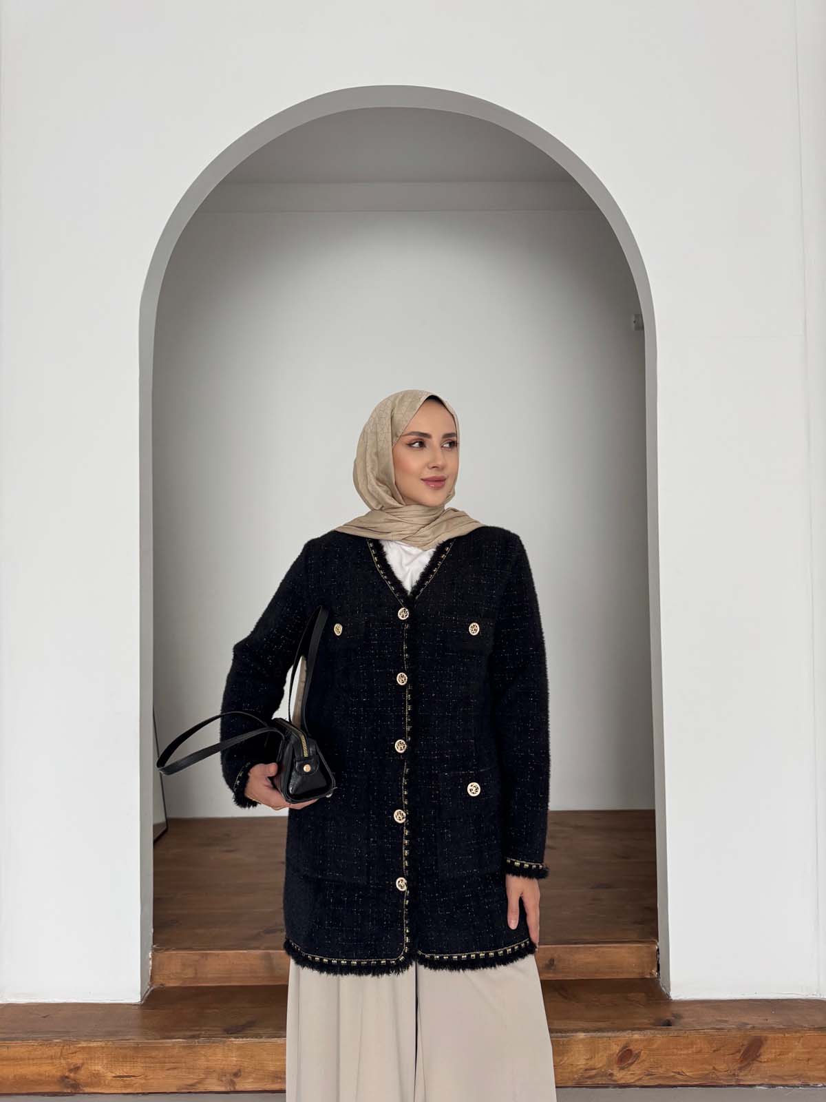 Angora Sim Ve Püskül Detaylı Uzun Hırka