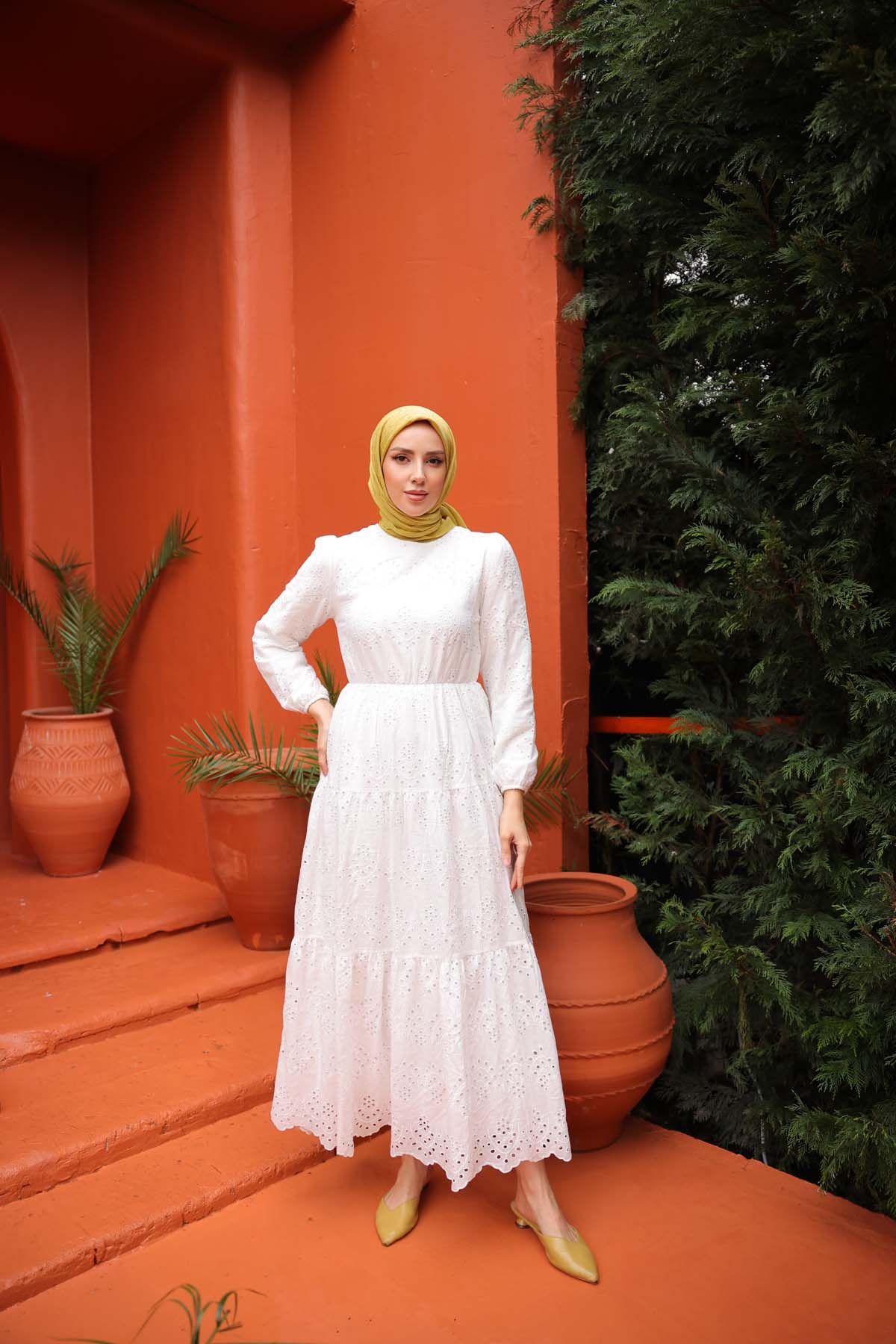 BRODELİ UZUN ELBİSE