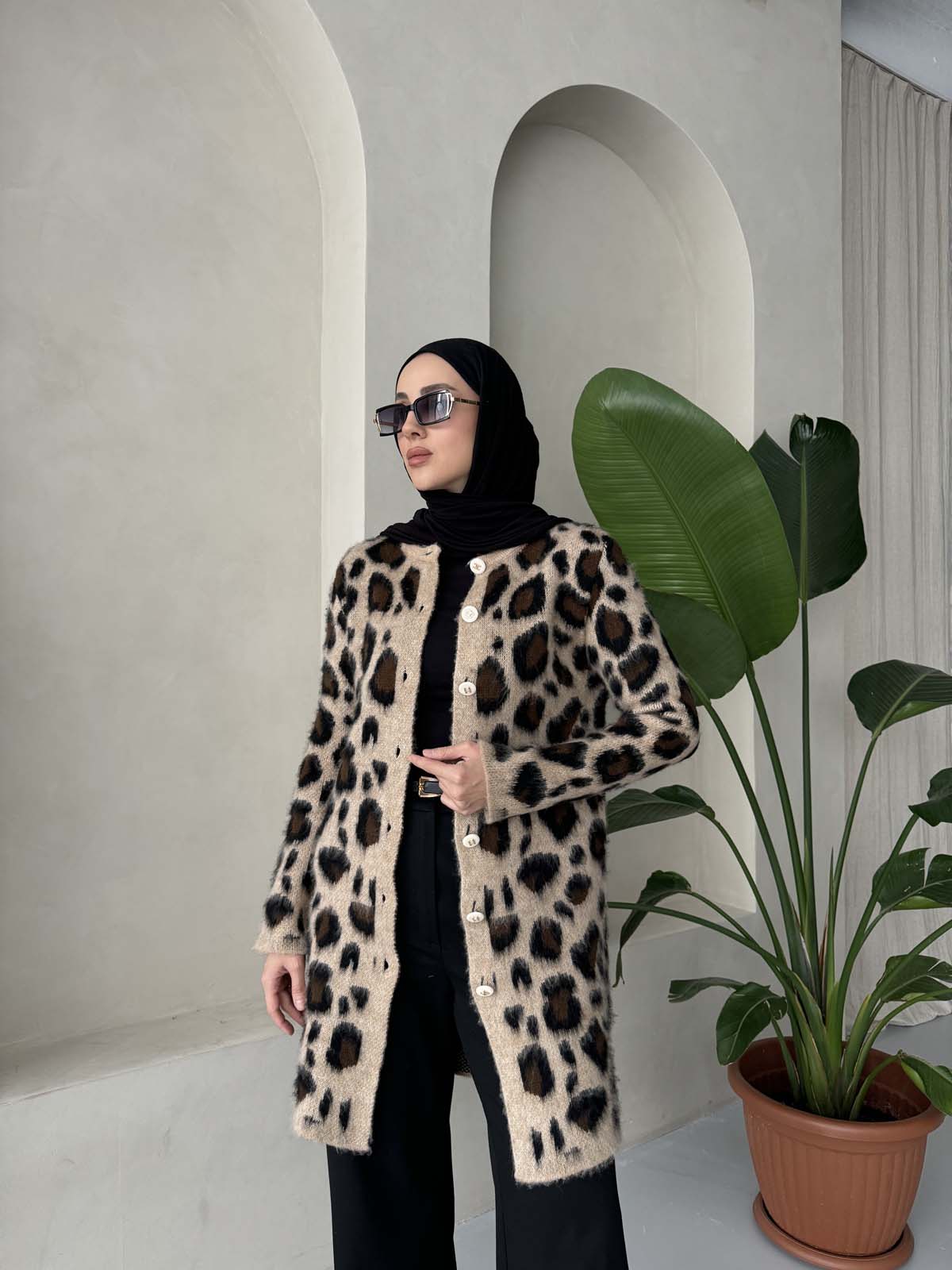 Şardonlu  Leopar Desenli Uzun Hırka