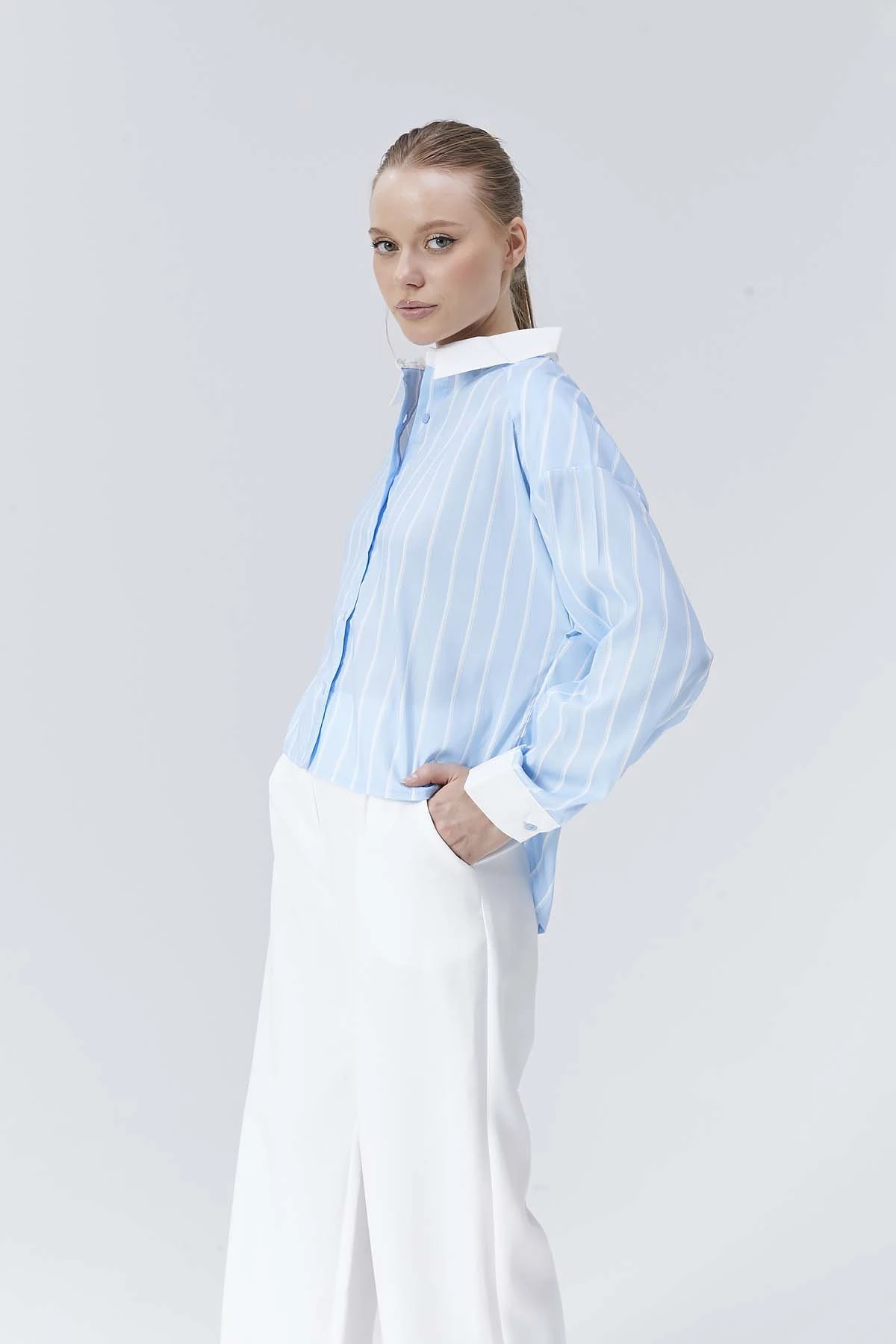 Yakası Düz  Uzun  Kollu  Çizgili  Gömlek