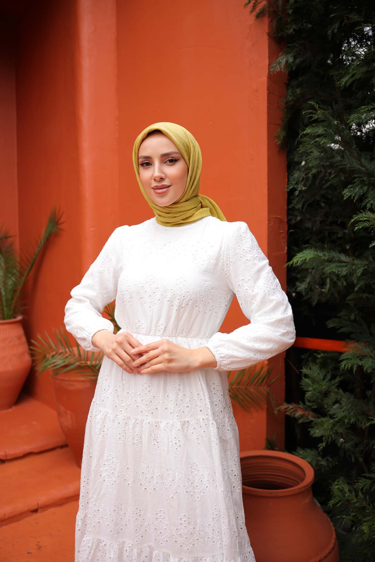 BRODELİ UZUN ELBİSE