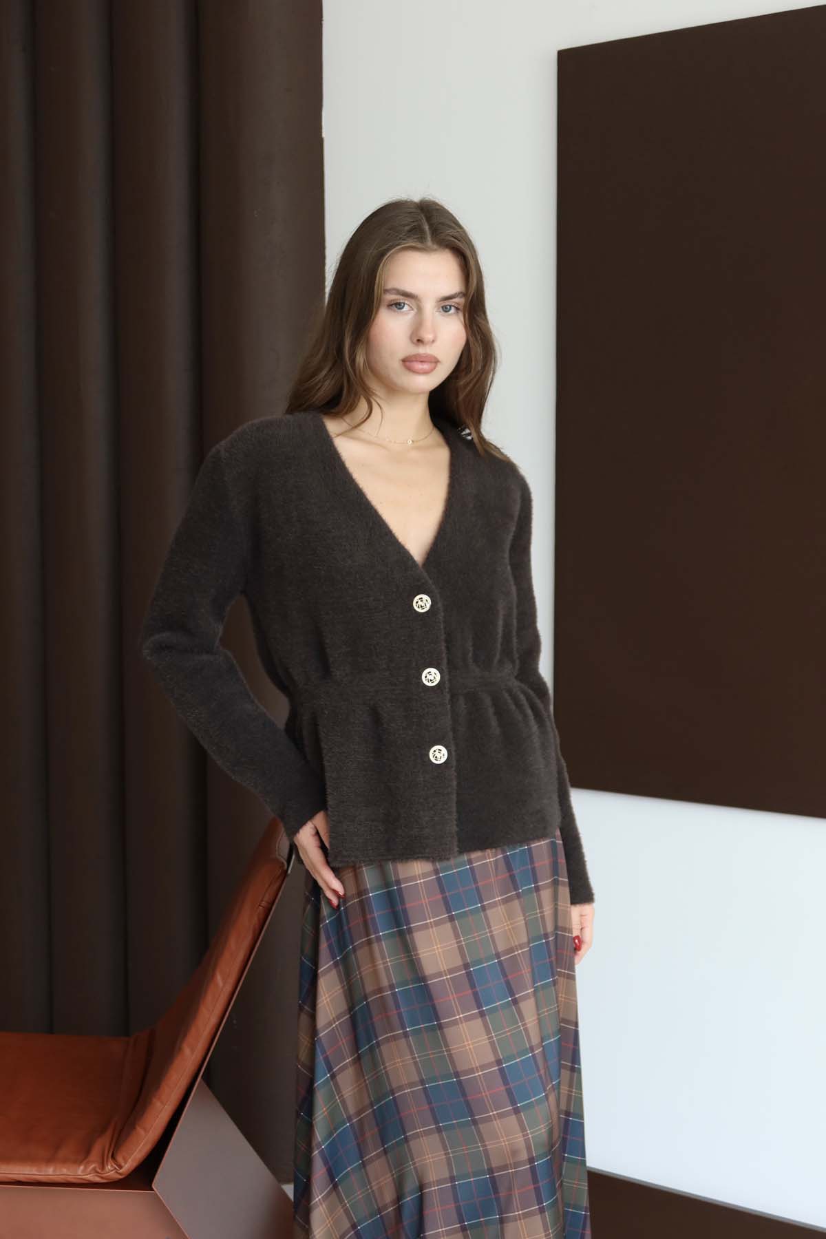 Angora V Yaka Kısa Ceket