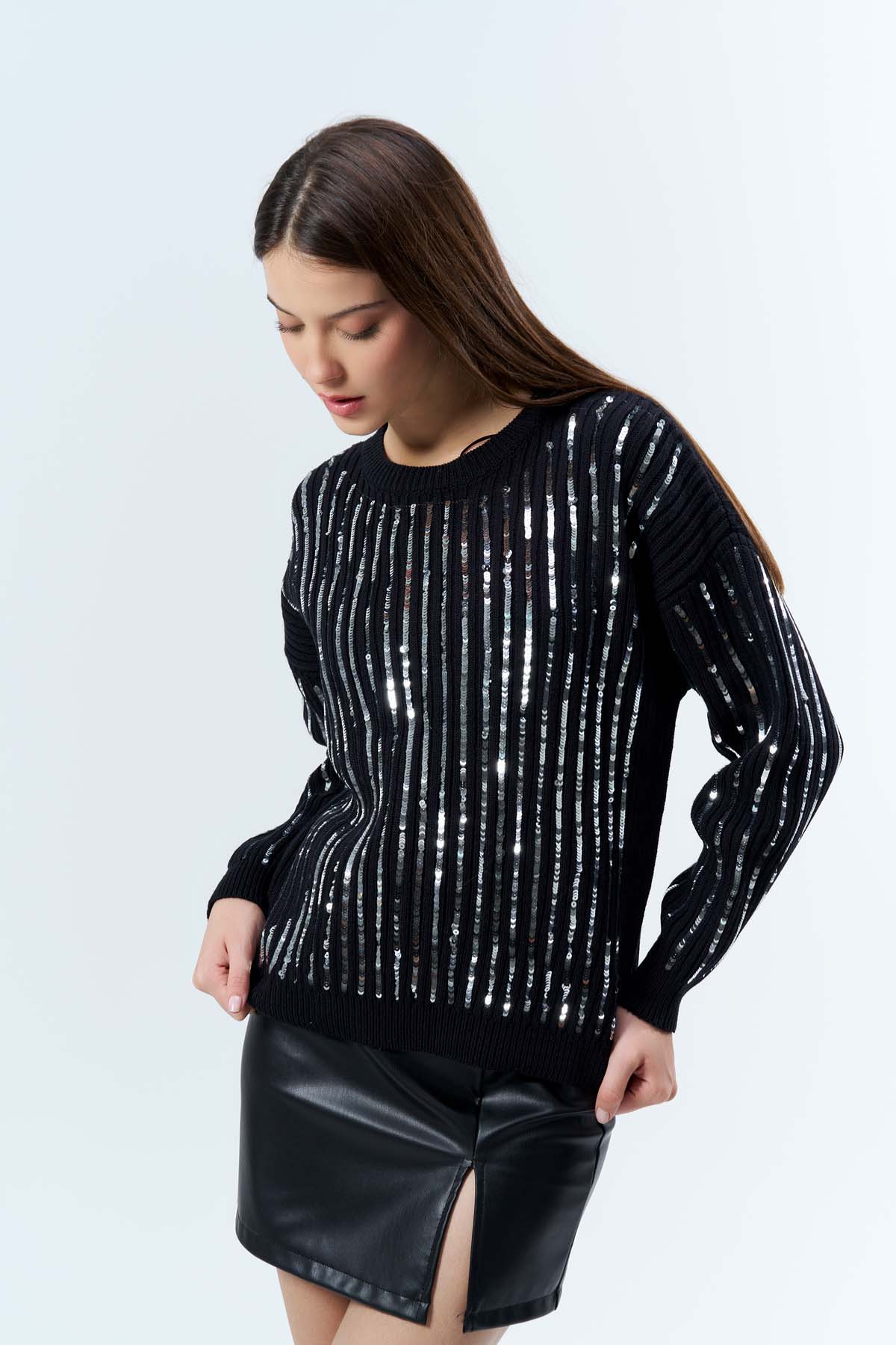 Pullu Bisiklet Yaka Kısa Kazak