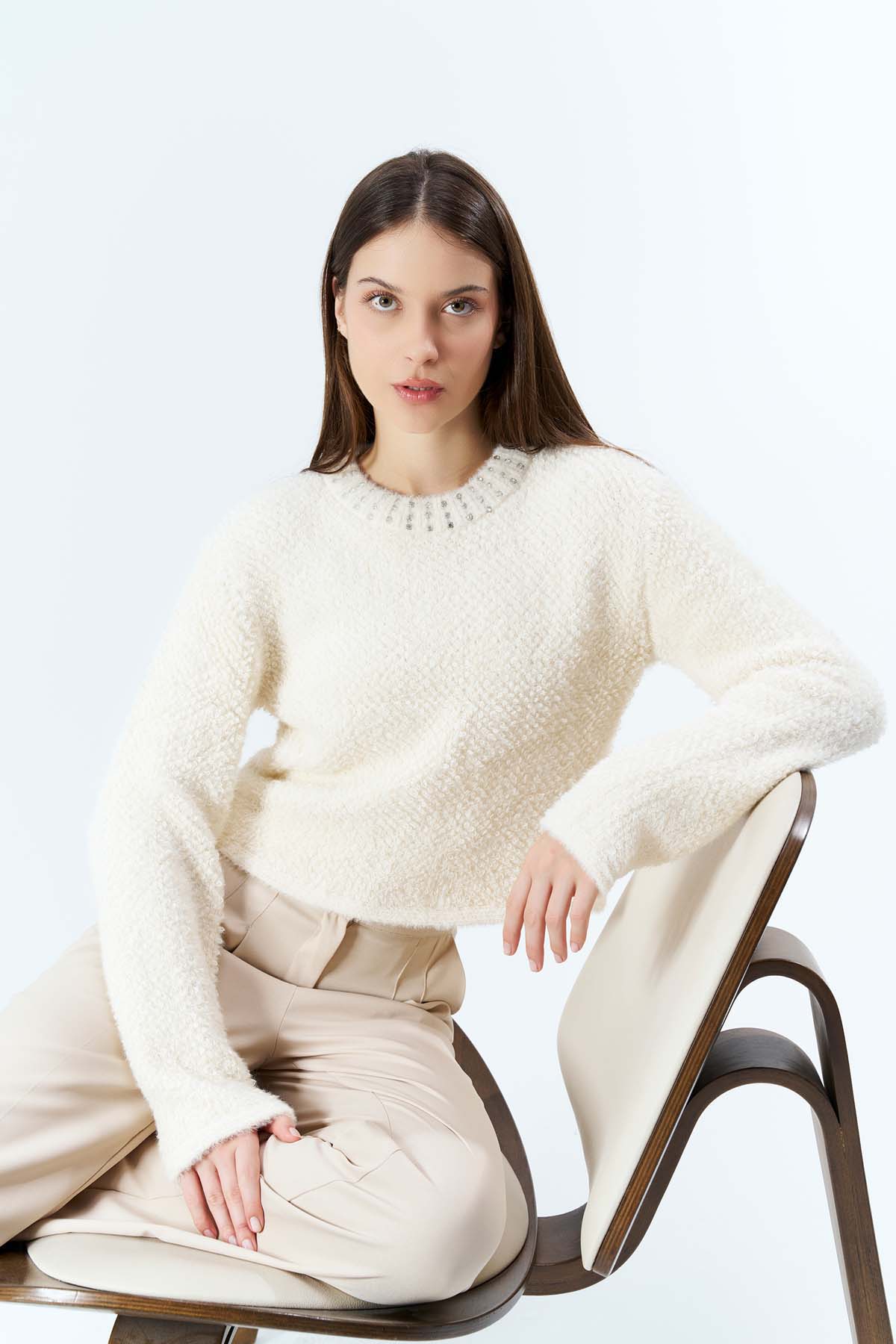 Angora Taş Detaylı Crop Kazak