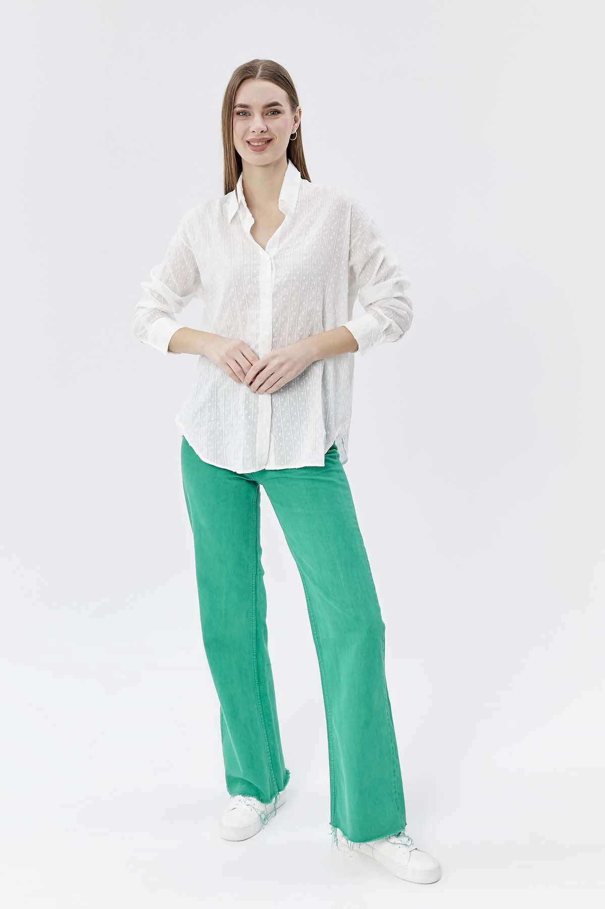 Büyük Puantiyeli Brode Gömlek