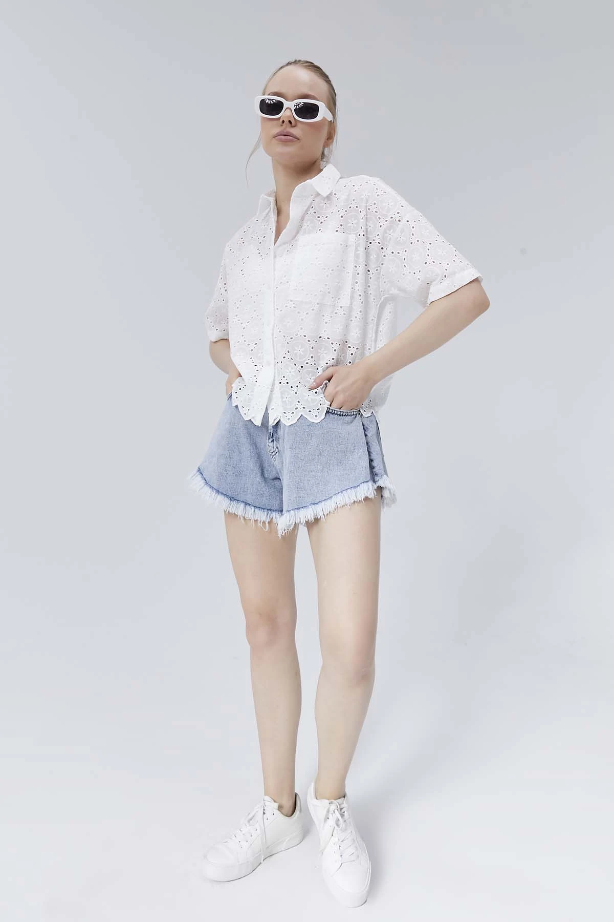 Ajurlu Cepli Crop Gömlek