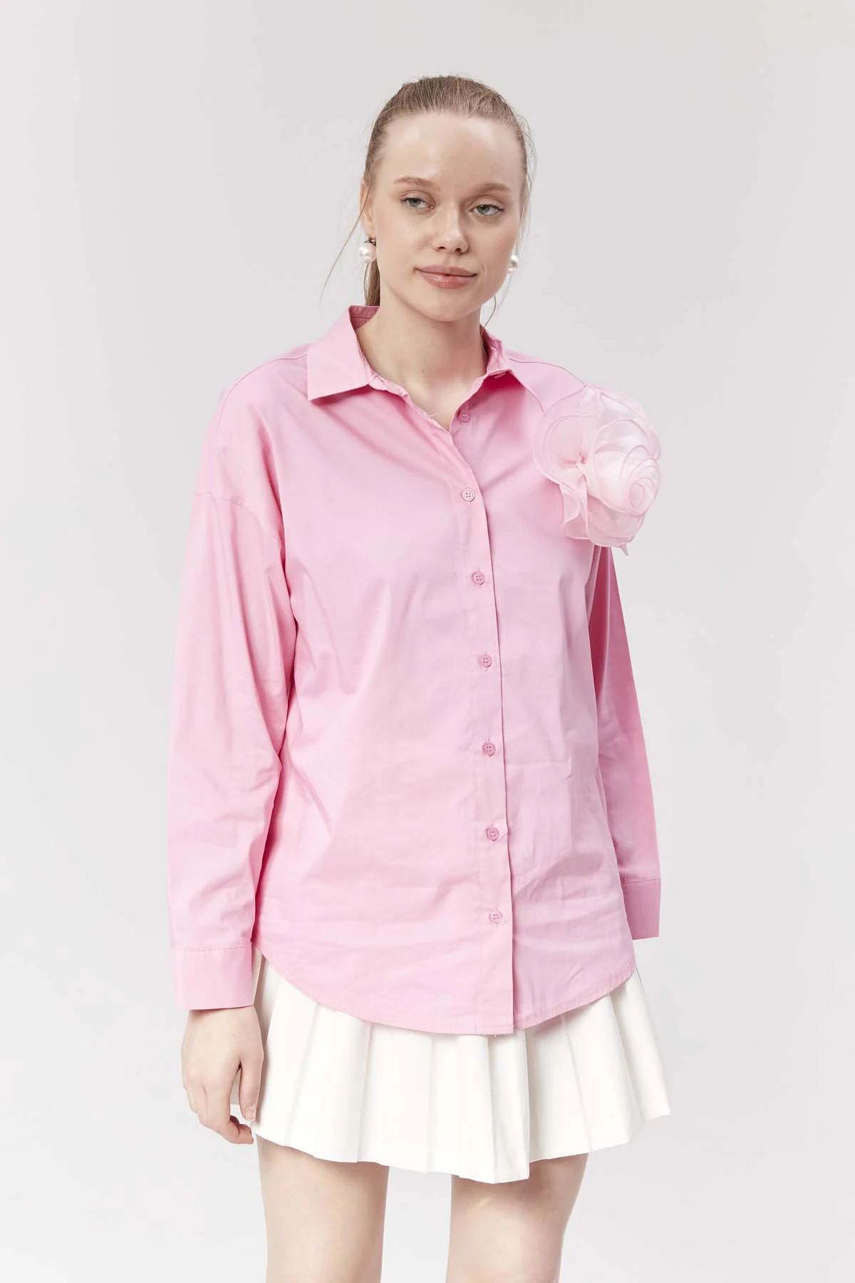 Gül Detaylı  Uzun Kollu  Gömlek