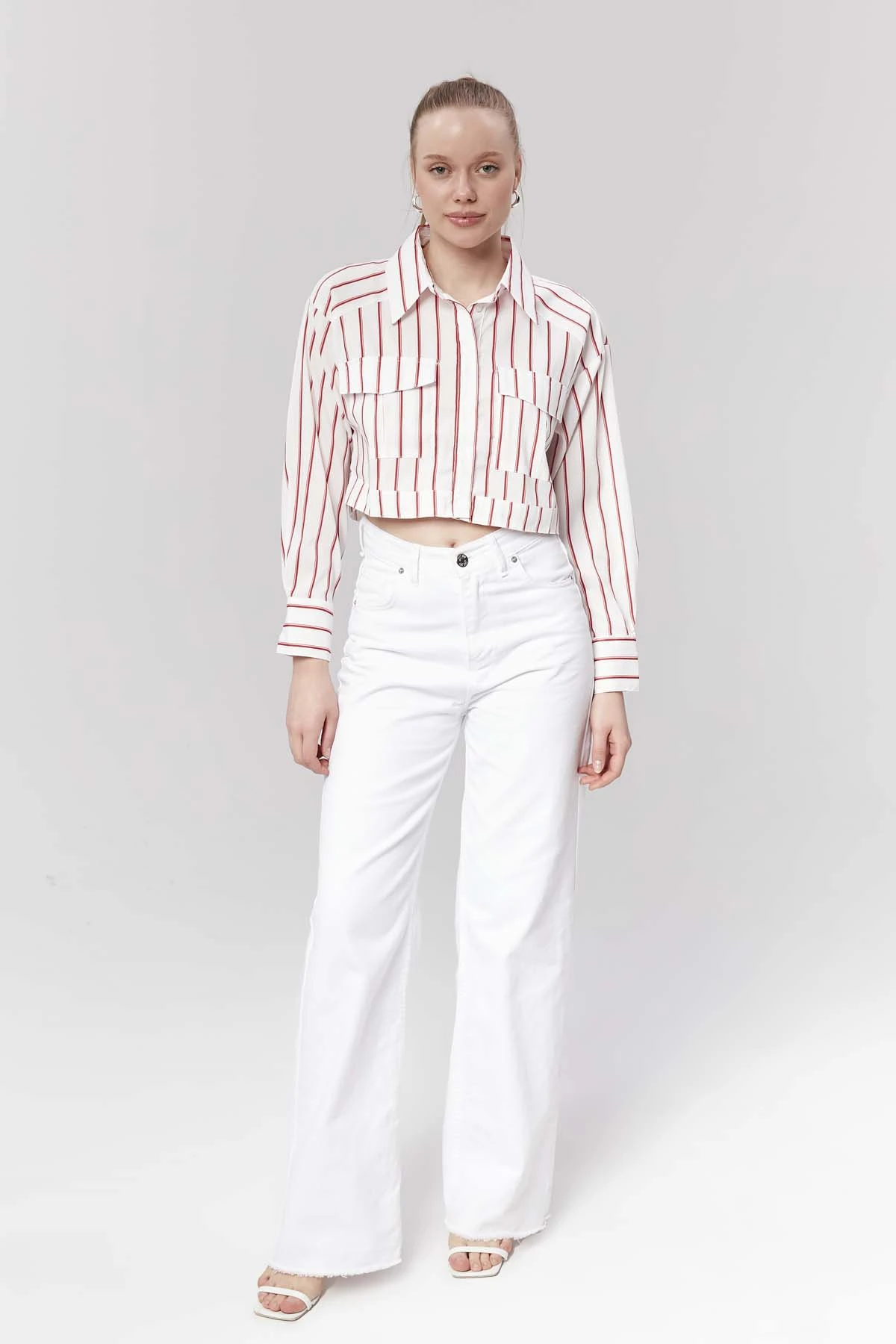 Çizgili Cep  Detaylı  Kısa  Gömlek