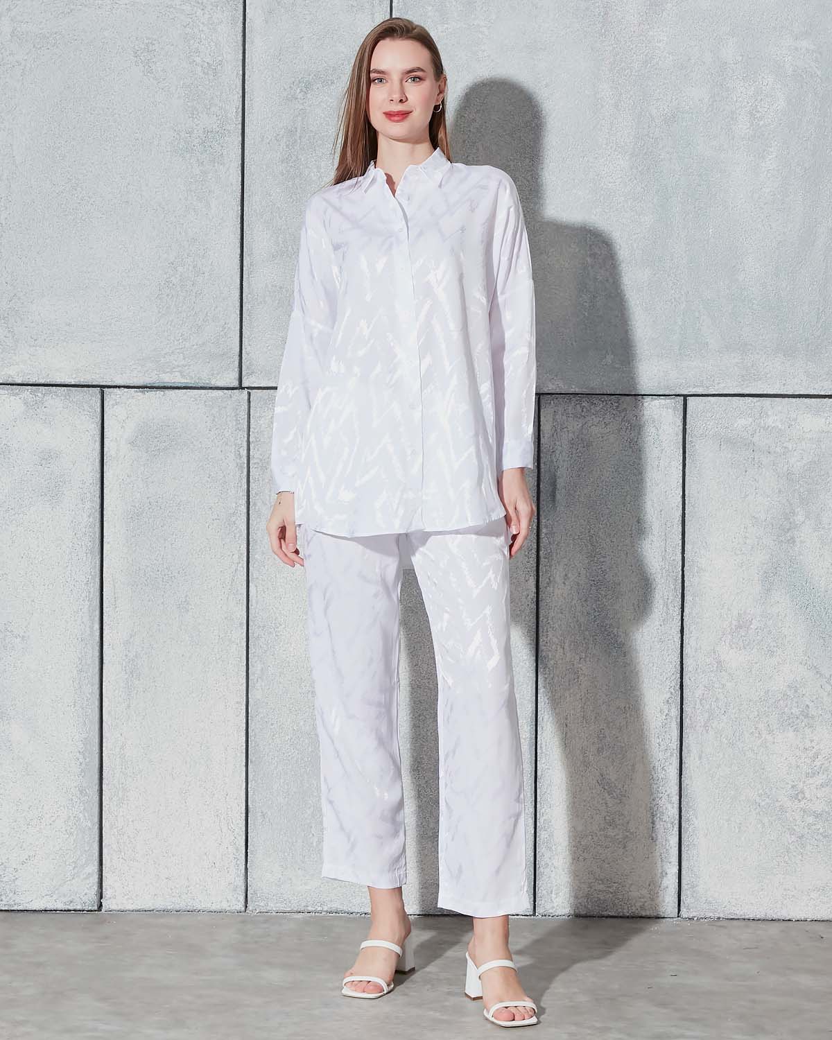 Ekru Jakar Saten Takım