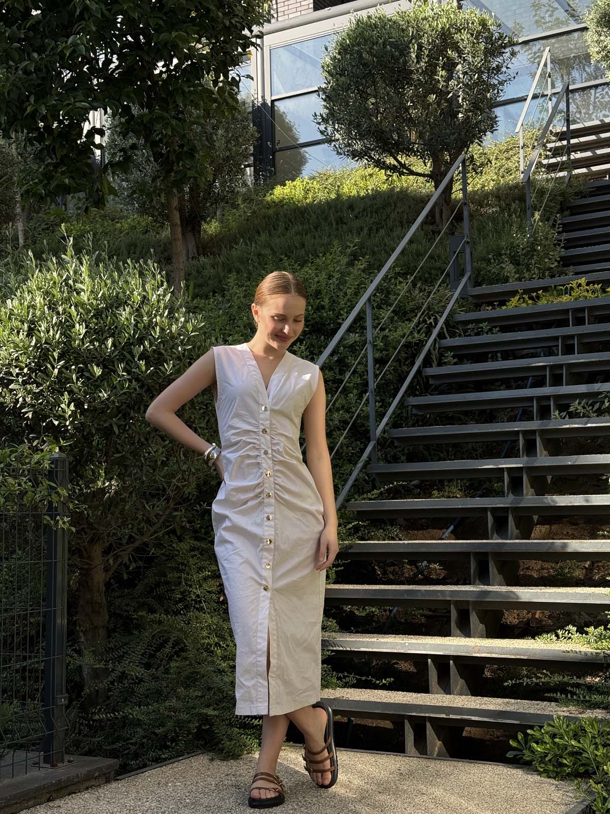 KOLSUZ ÖNÜ DÜĞMELİ POPLİN ELBİSE