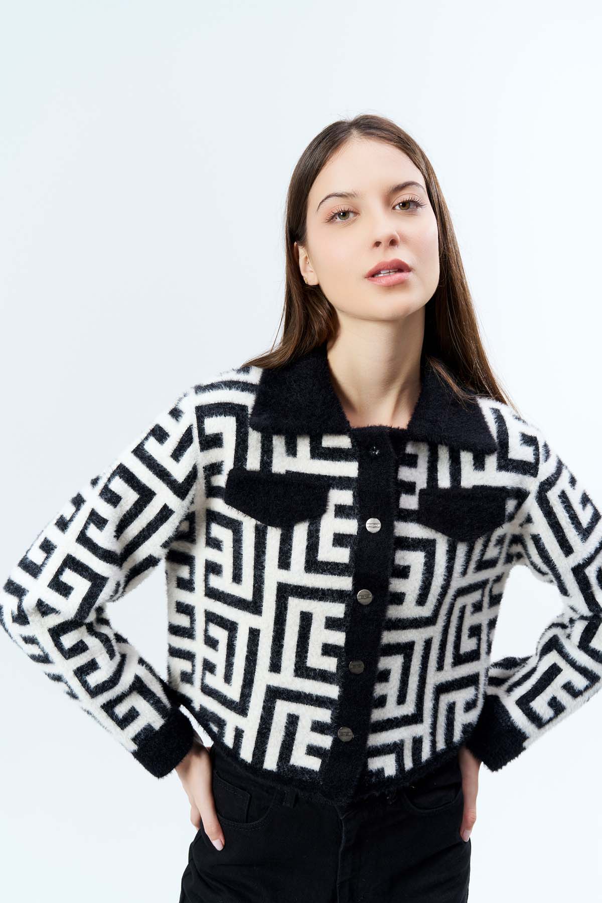 Angora Geometrik Desenli Mont