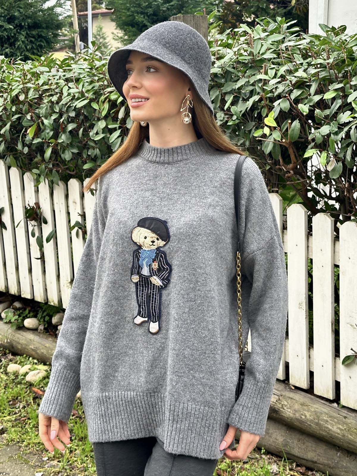 Şardonlu Ayıcık  Desenli Bisiklet Yaka  Kazak