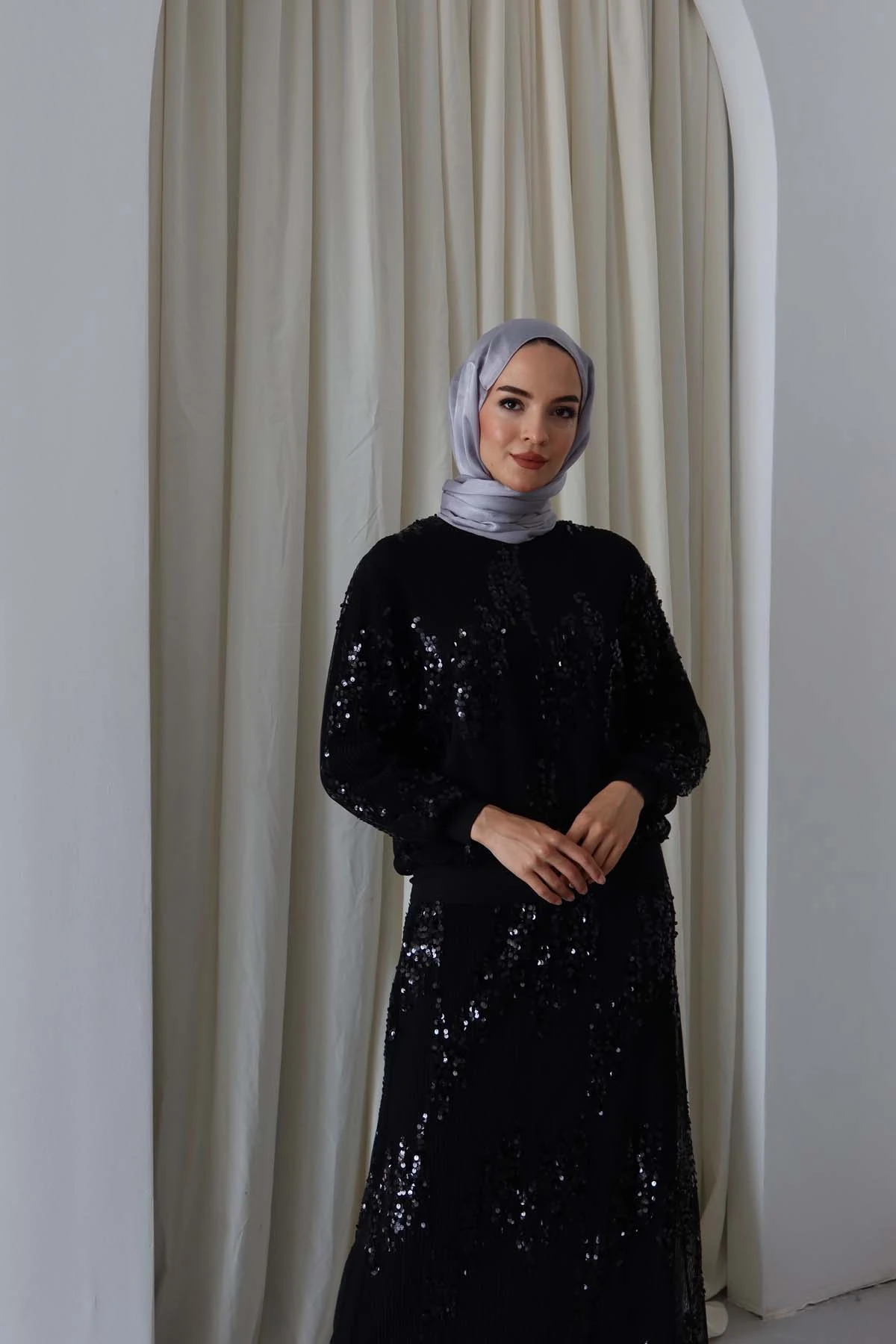 Pullu Tüllü   Etek