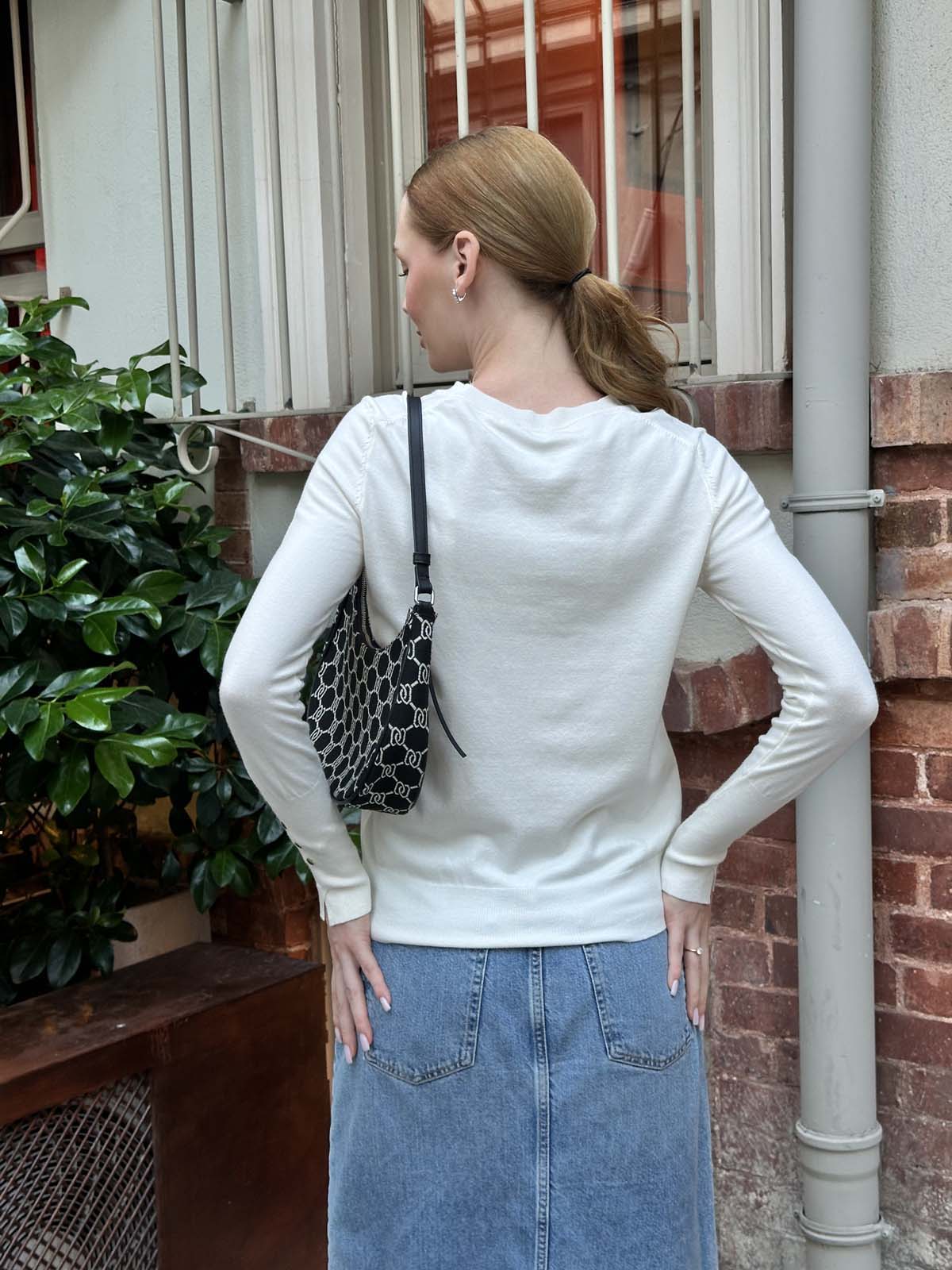 Korspan  Simit Yaka  Basic Kazak