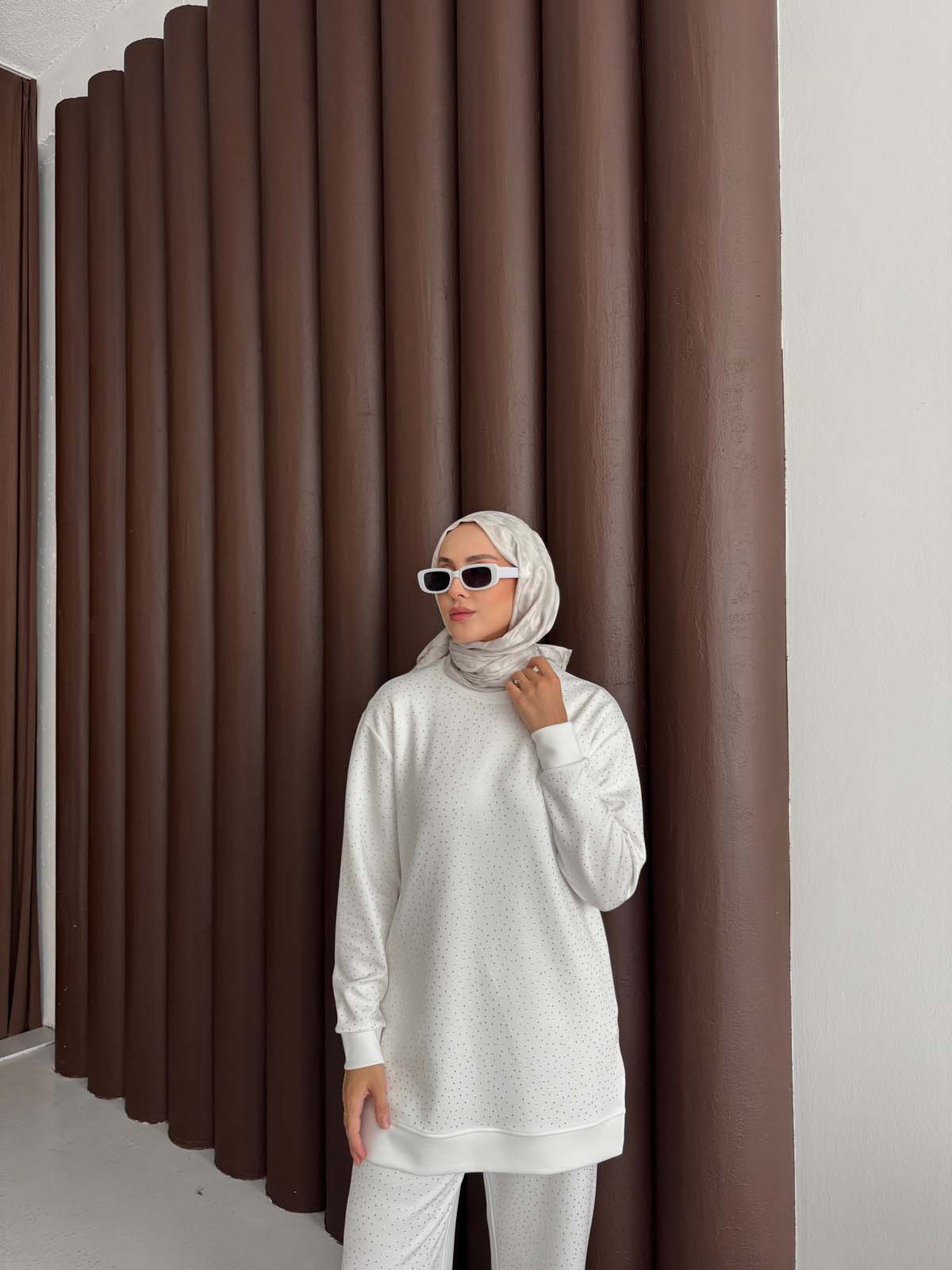 Şık Taşlı Salaş İkili Takım