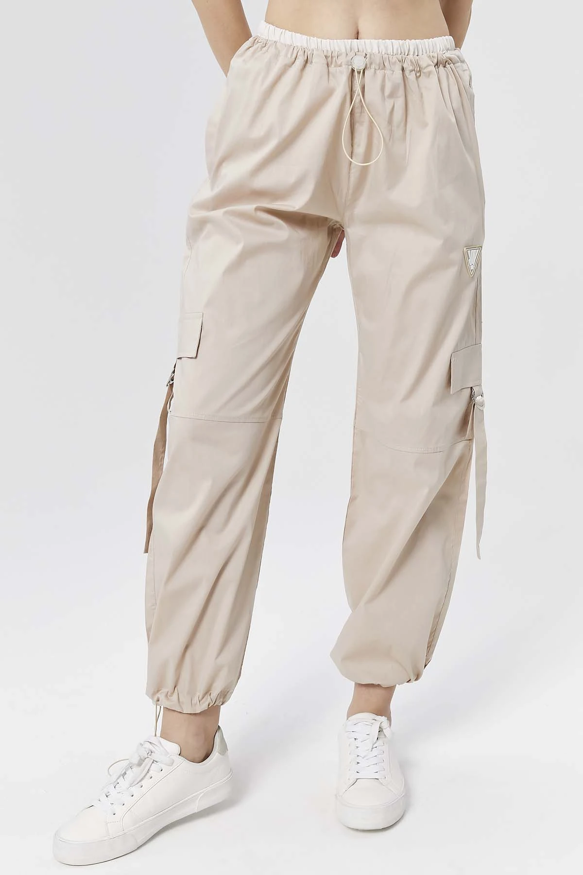 Beli Bağcıklı Lastikli Cepli Poplin Pantolon