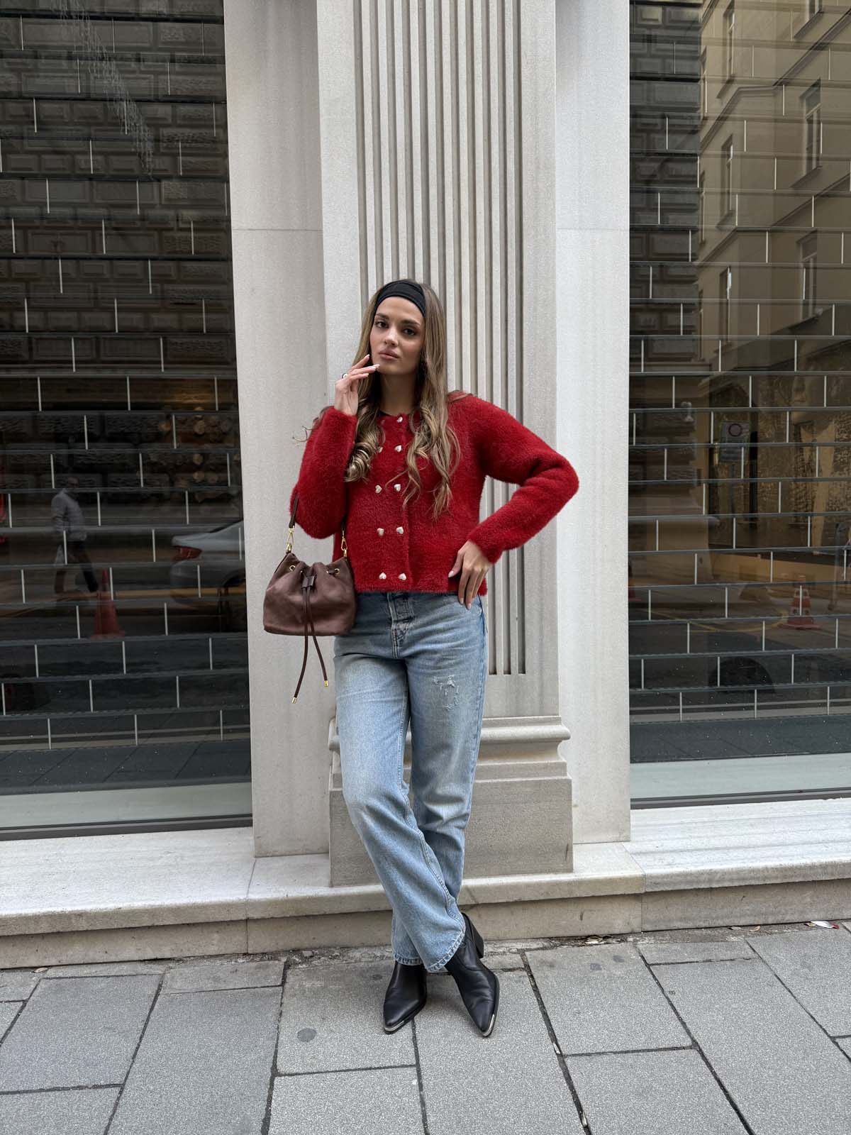 Angora  Yuvarlak Yaka  Kalp Düğmeli Kısa Hırka