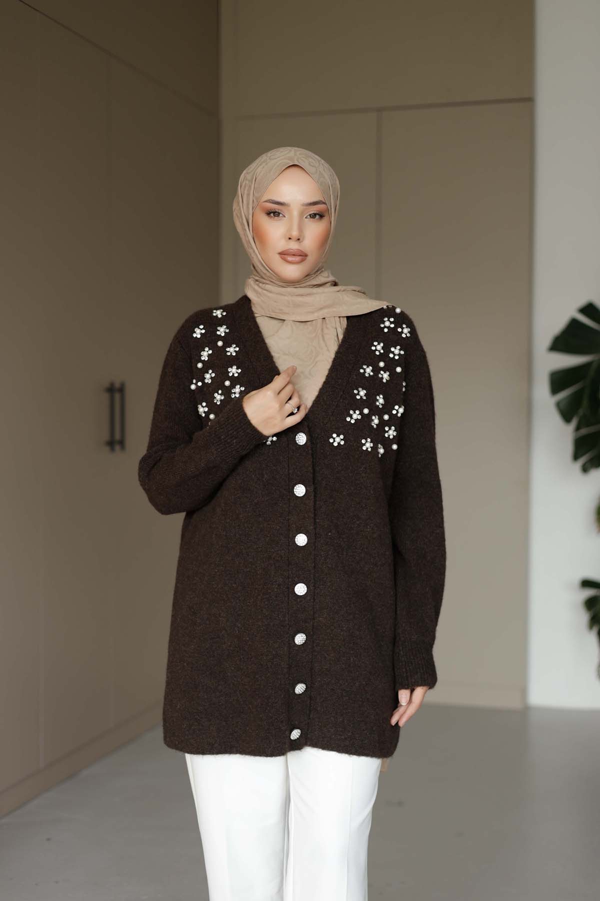 Oslo Boncuklu Uzun Hırka