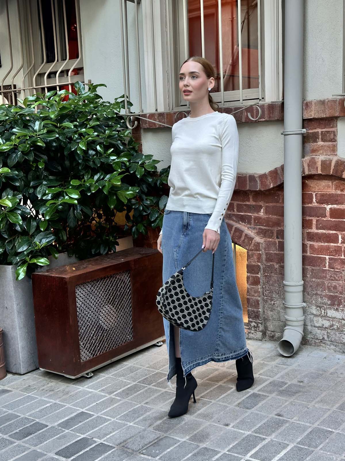 Korspan  Simit Yaka  Basic Kazak