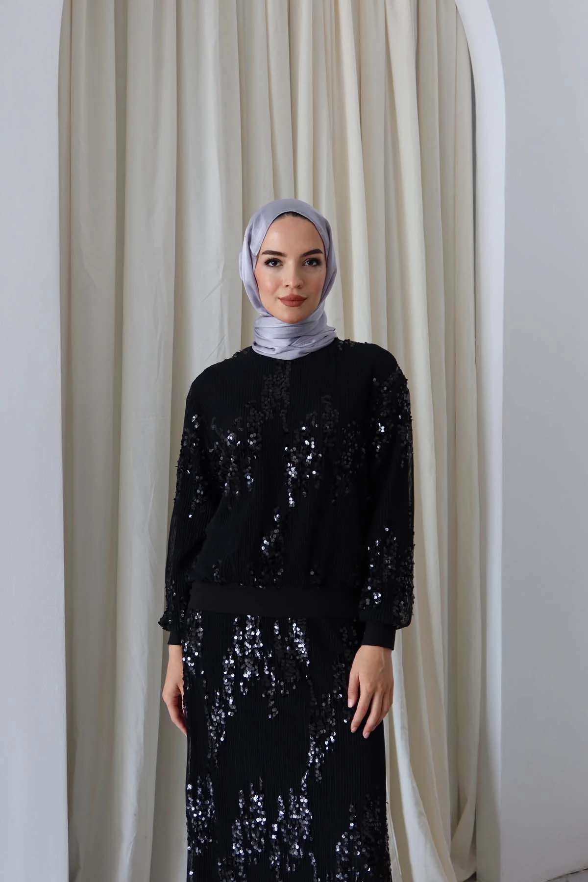 Pullu Tüllü   Sweat