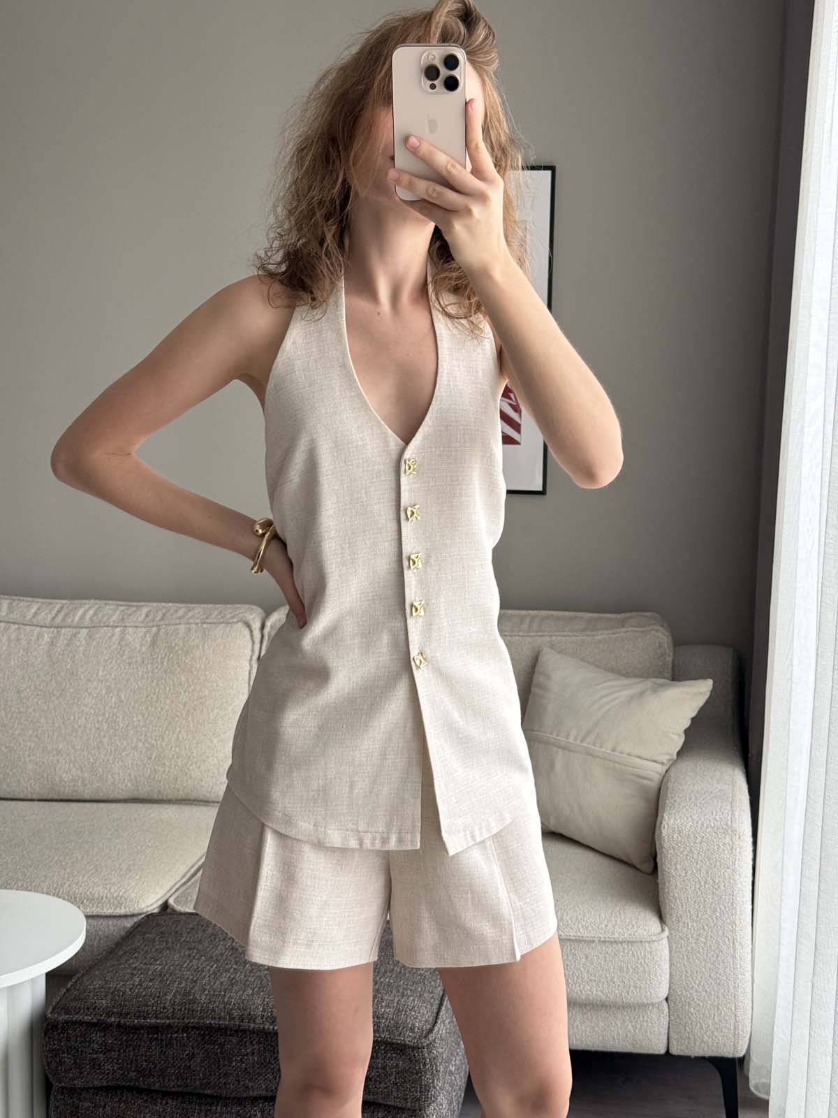 ÖNÜ DÜĞMELİ KETEN YELEK