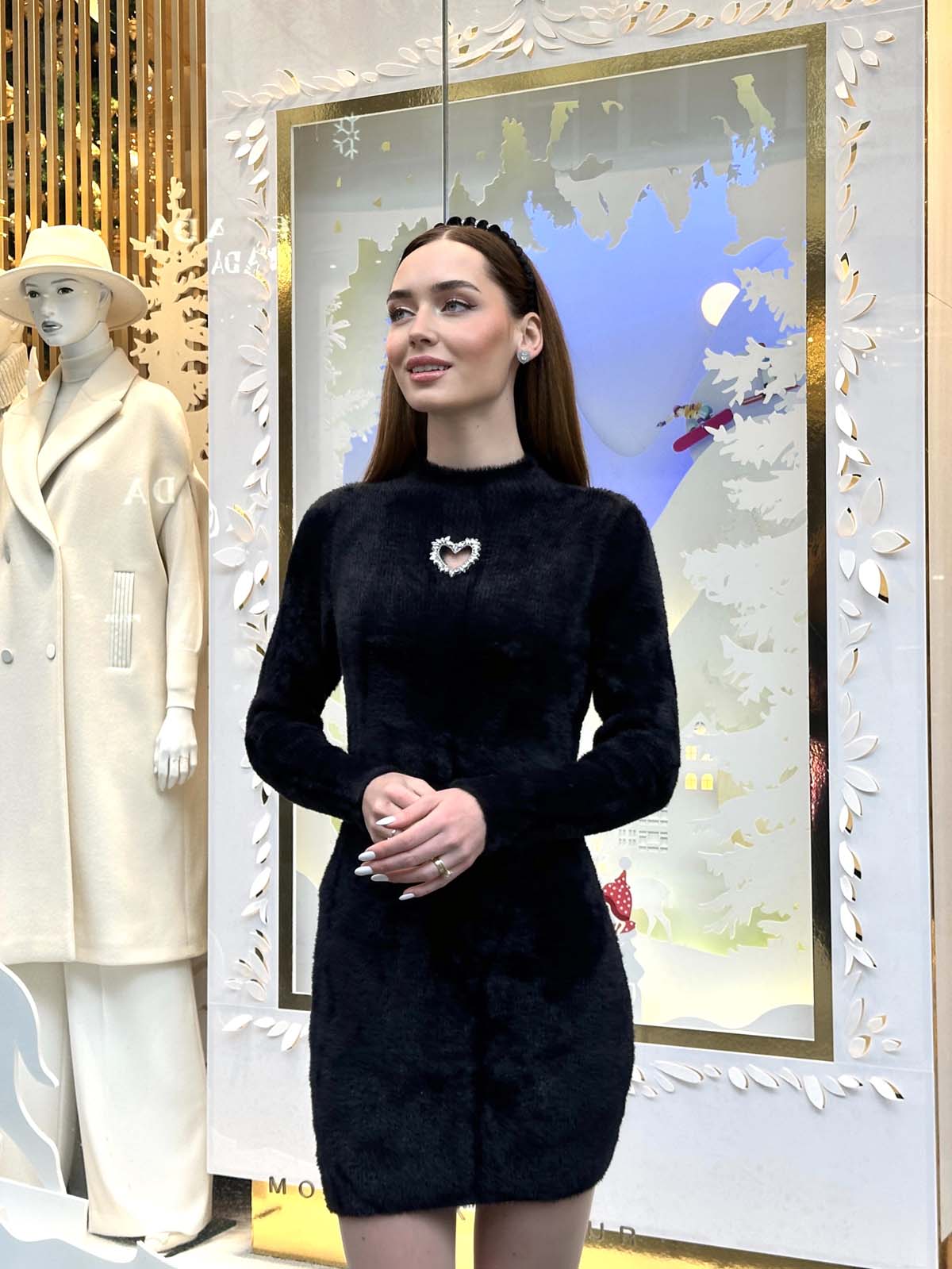 Angora Kalp Dekolteli Elbise