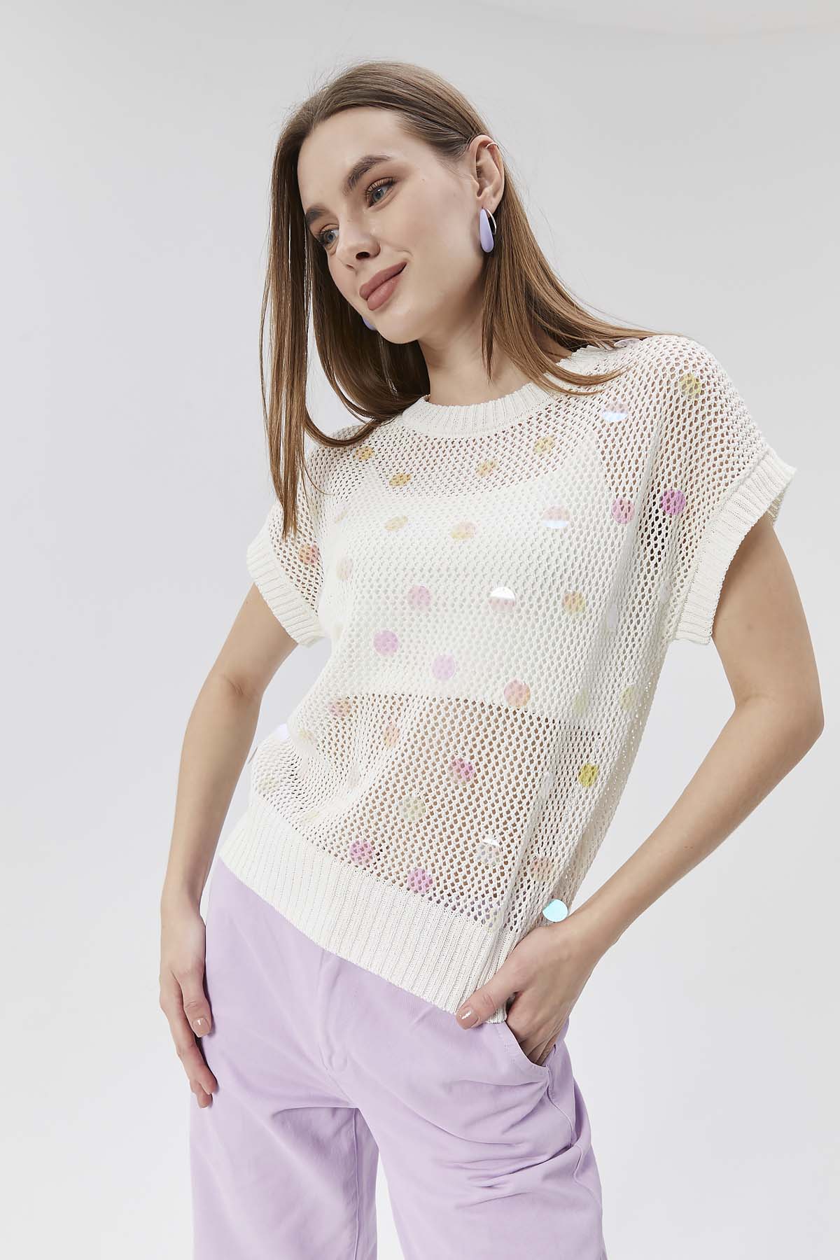 Ajurlu Pul Detaylı Süveter Bluz Crop Atlet