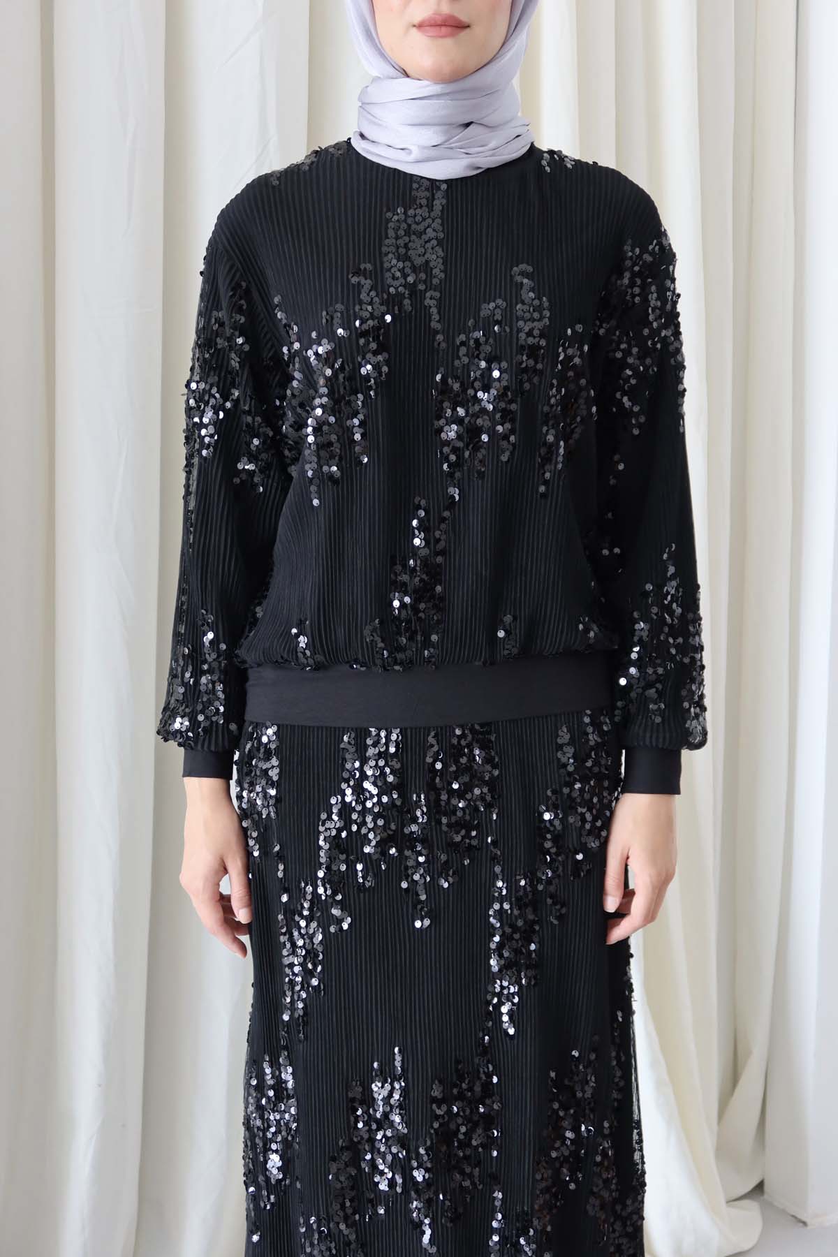 Pullu Tüllü   Etek