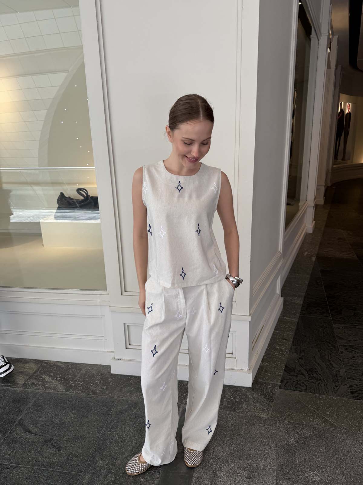 NAKIŞSIZ BLUZ PANTOLON İKİLİ TAKIM