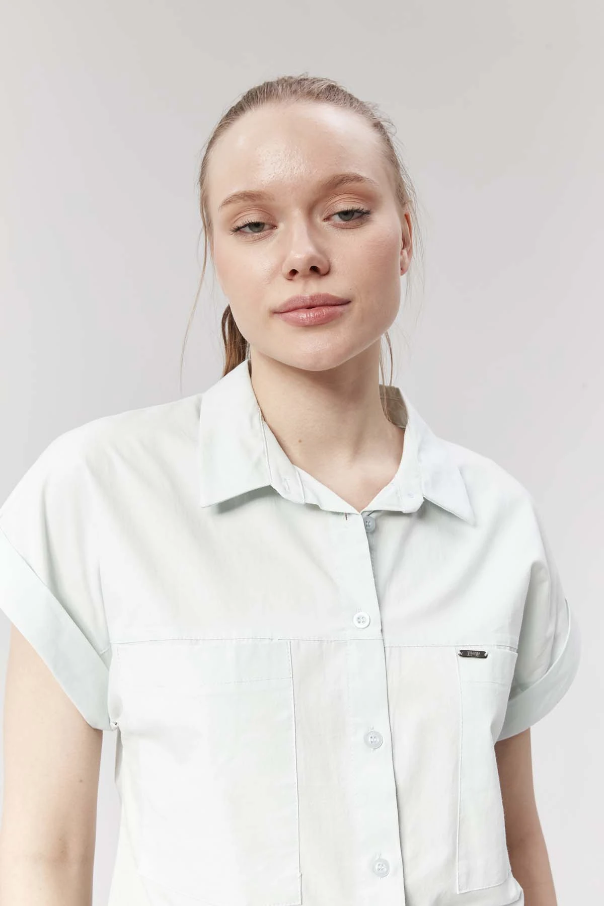 Çift Cepli  Kısa Kollu  Gömlek