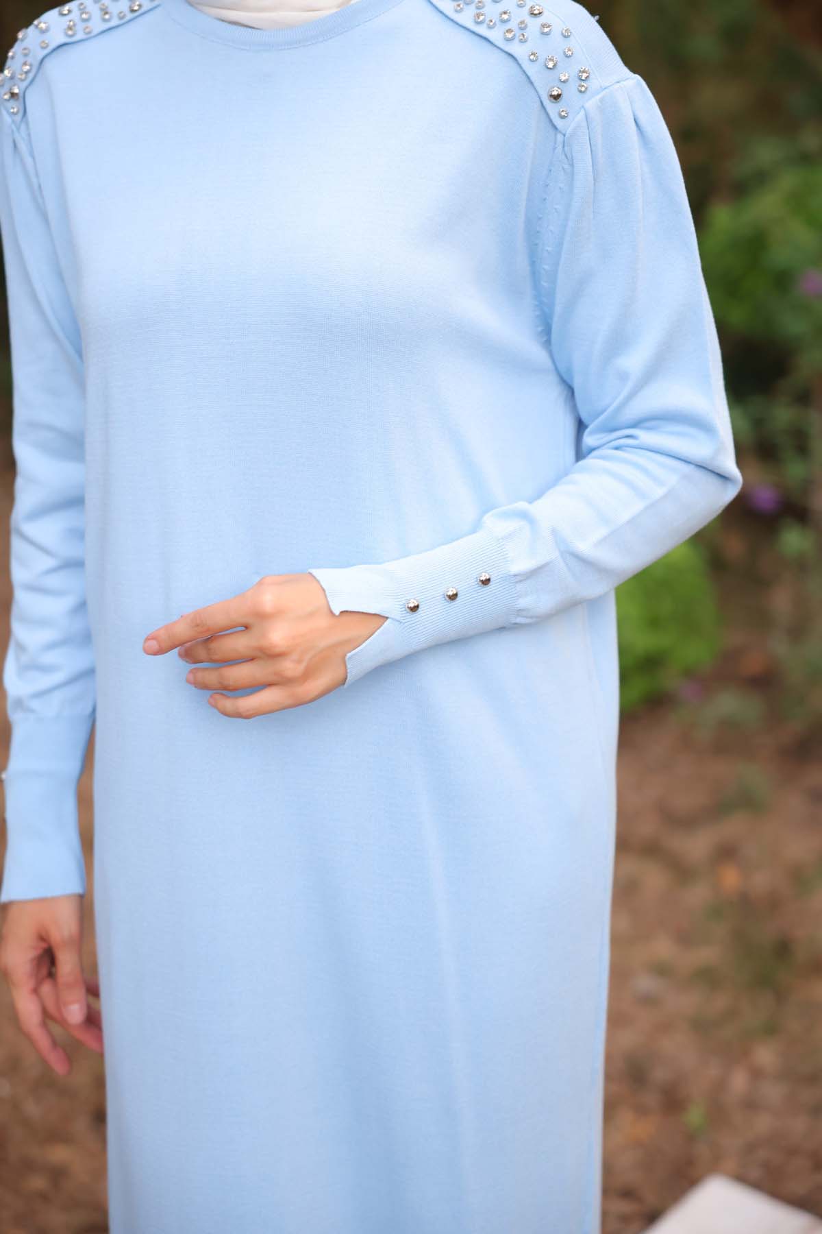 Merserize Omzu Beyoğlu Taşlı Elbise