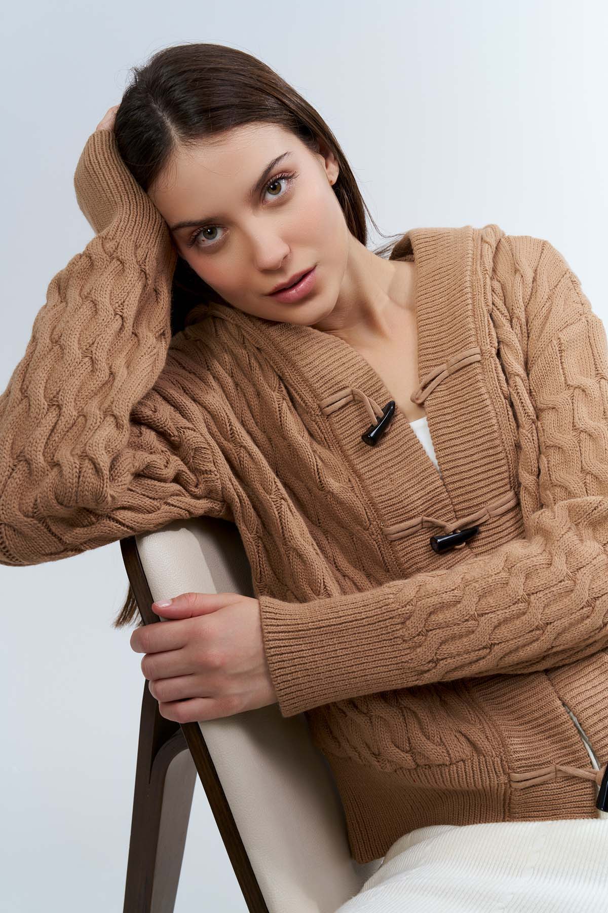 SaçÖrgülü Kapşonlu Cepli Ceket