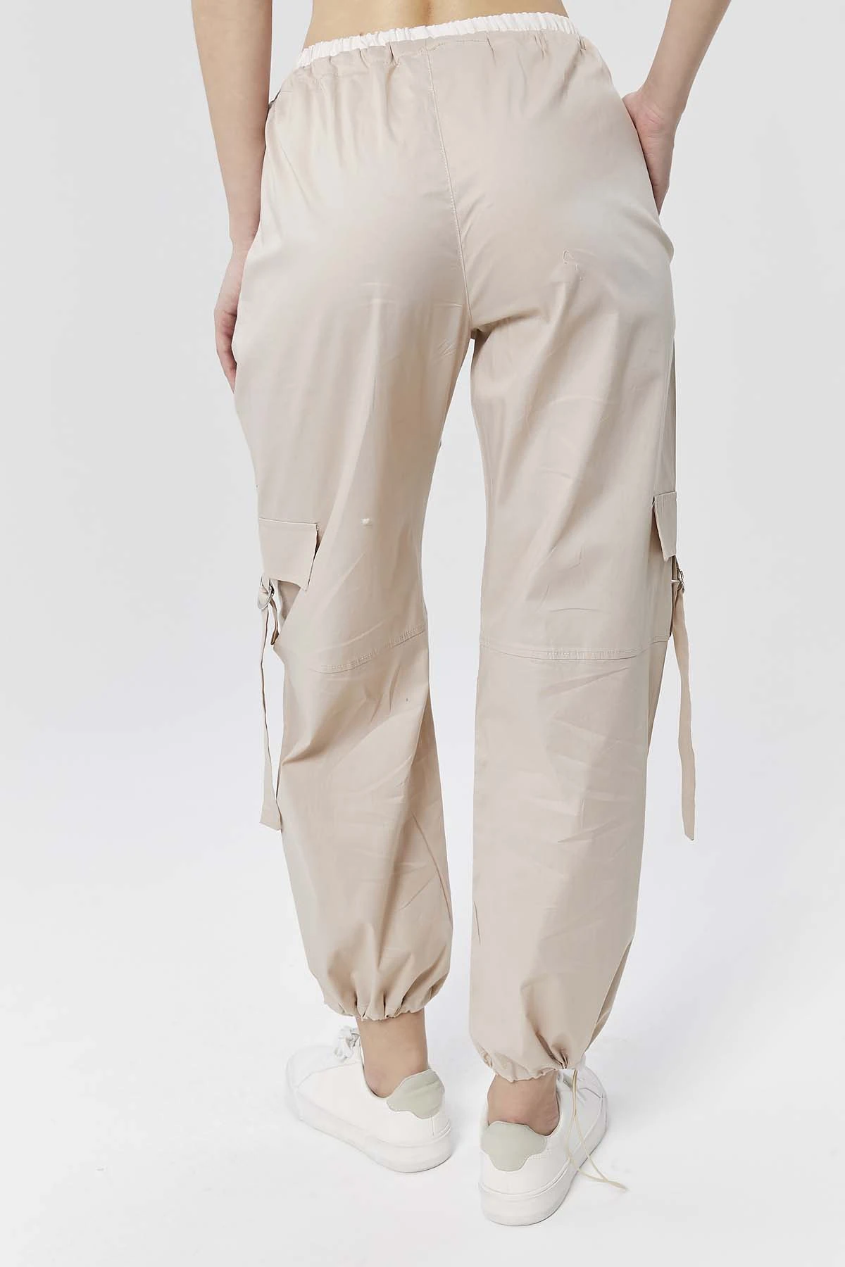 Beli Bağcıklı Lastikli Cepli Poplin Pantolon