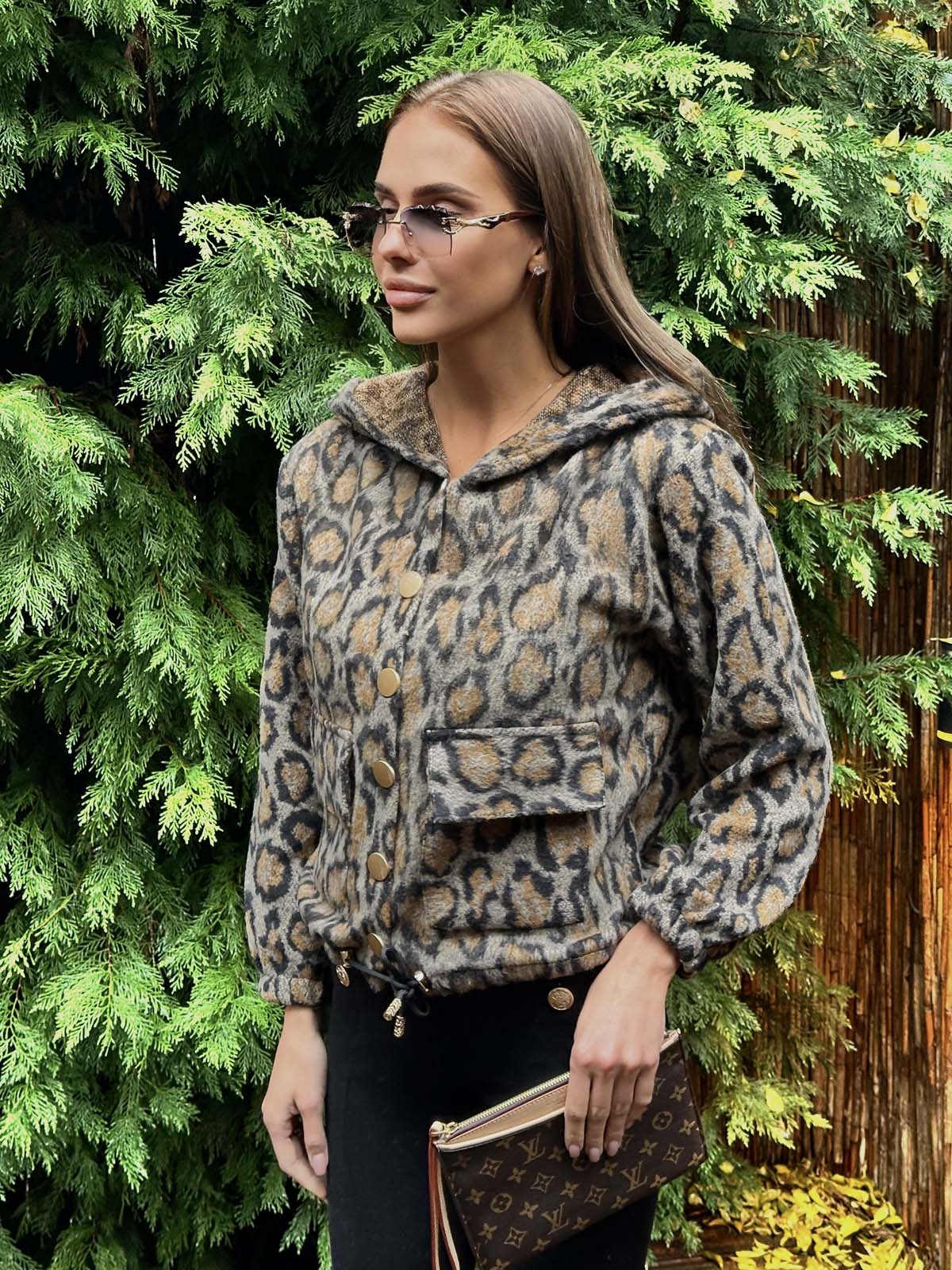 Leopar Desenli  Kapşonlu Çıtçıtlı  Hırka