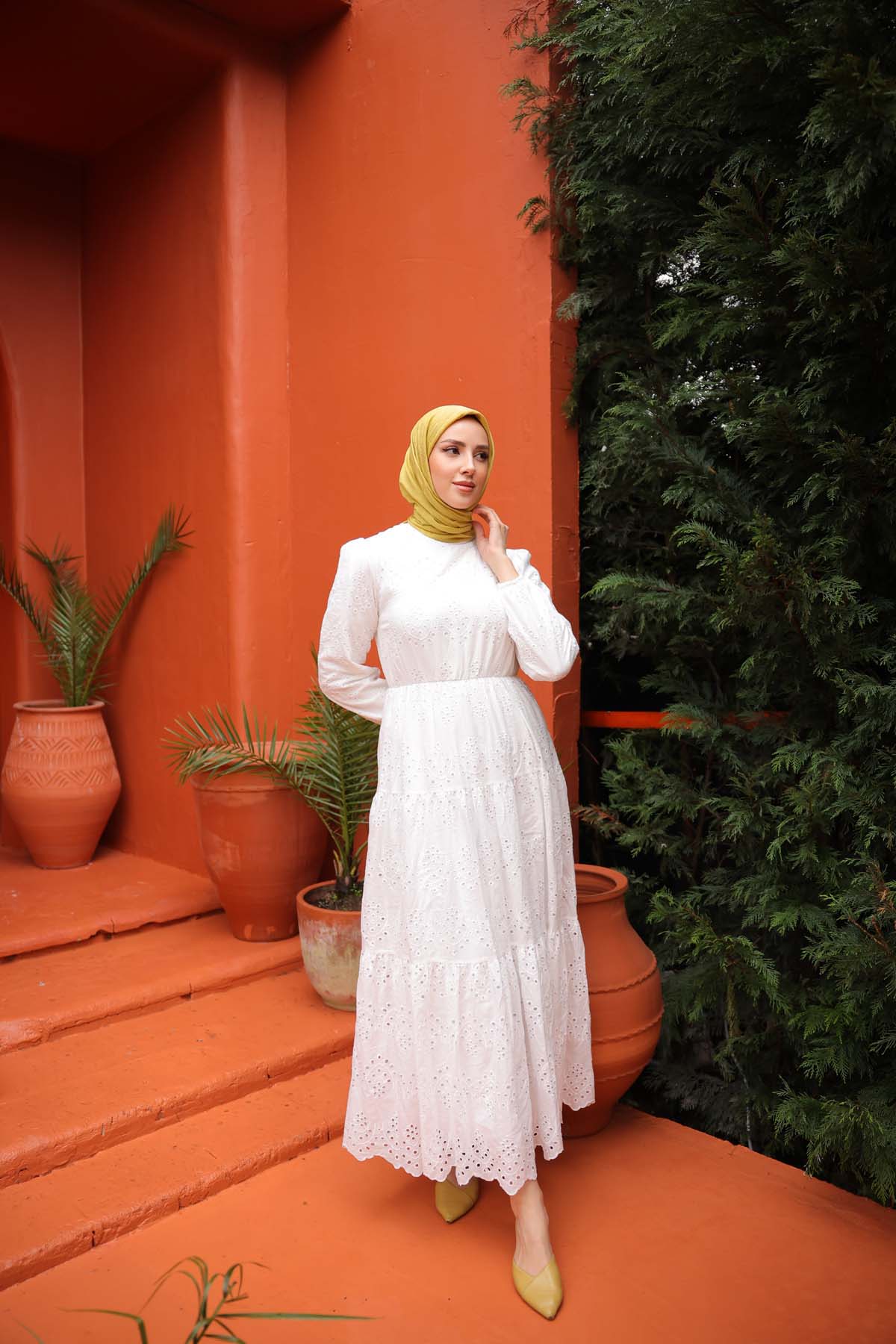 BRODELİ UZUN ELBİSE