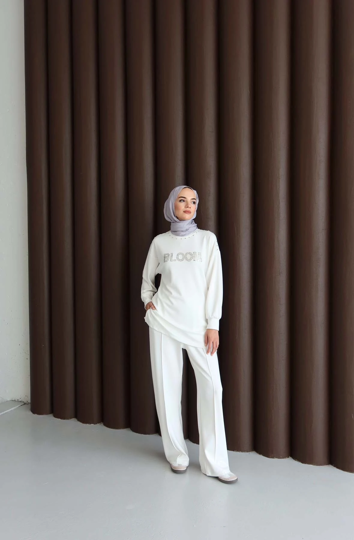 Bloom Mee Asprinli  Sweat