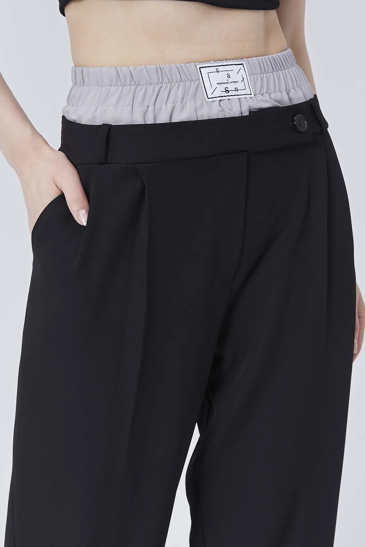 Beli Lastikli Düğmeli Dokuma Pantolon