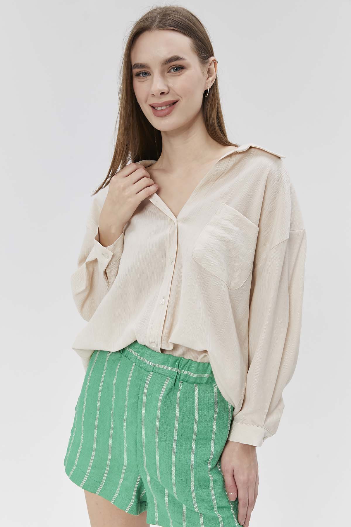 Geniş Kalıp Cepli Gömlek