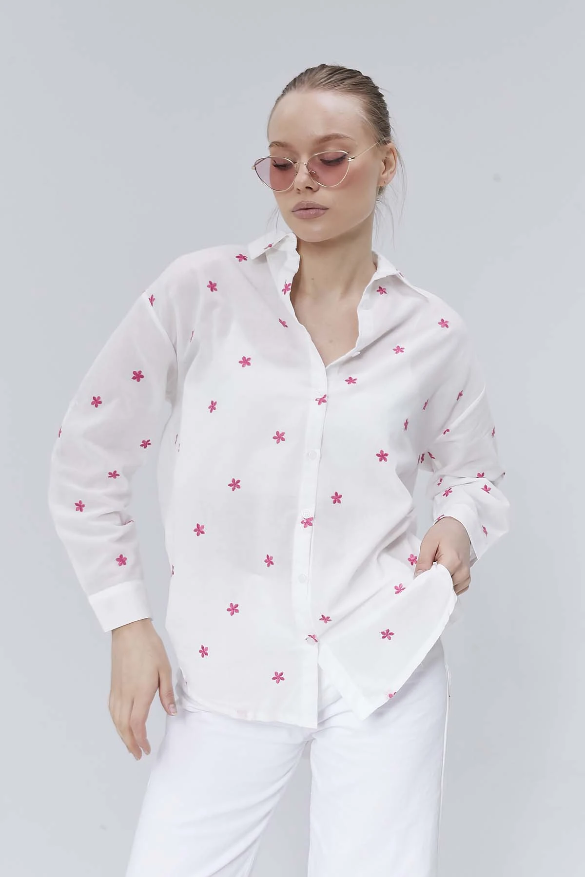 Çiçek  Desenli  Uzun  Kollu  Gömlek