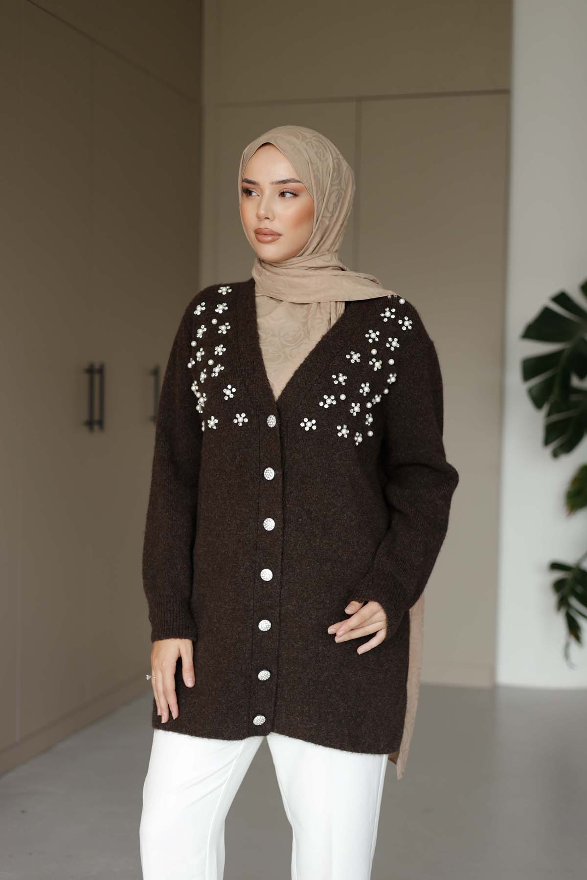 Oslo Boncuklu Uzun Hırka