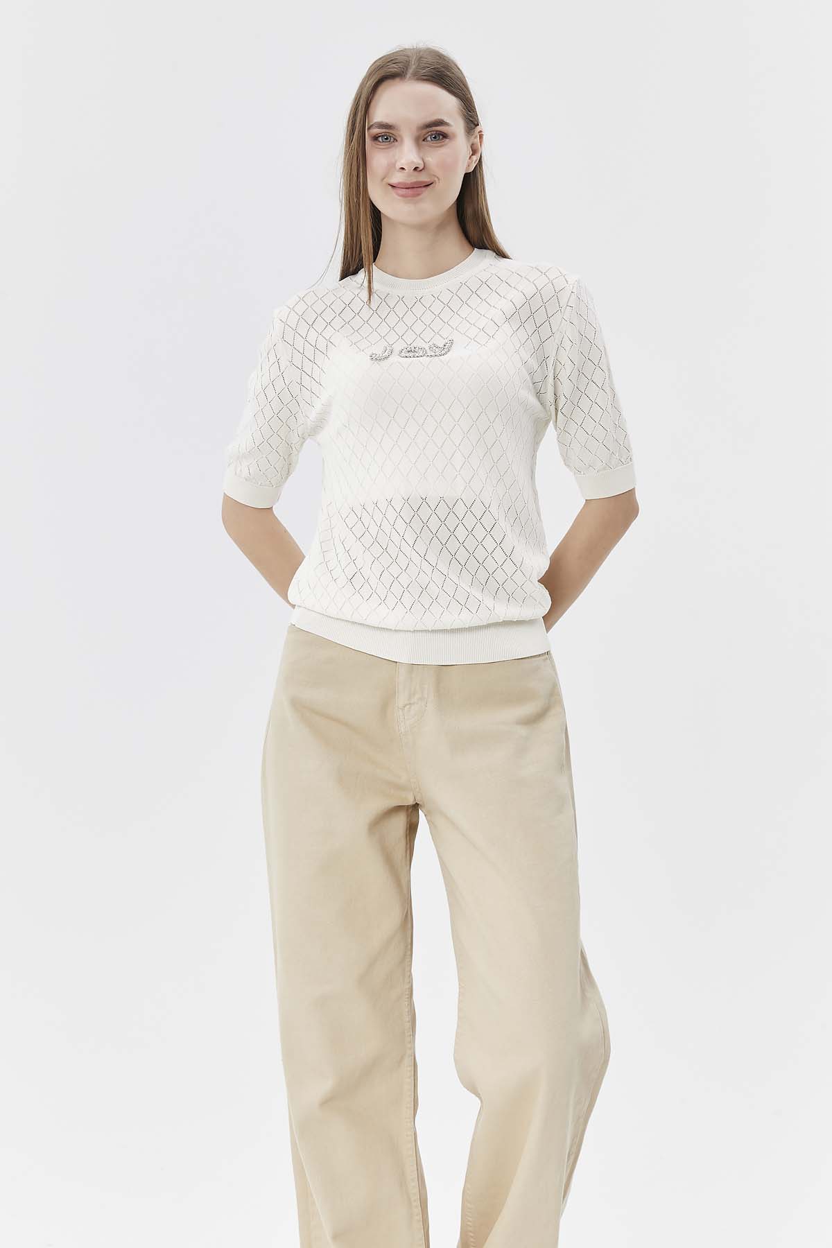 Kısa Kollu İncili Joy Yazılı Kısa Kazak