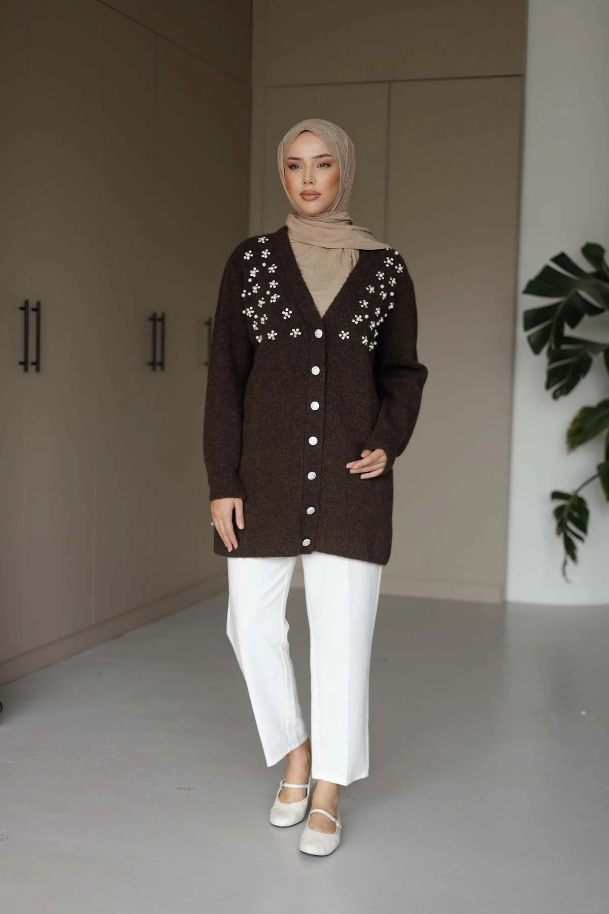 Oslo Boncuklu Uzun Hırka