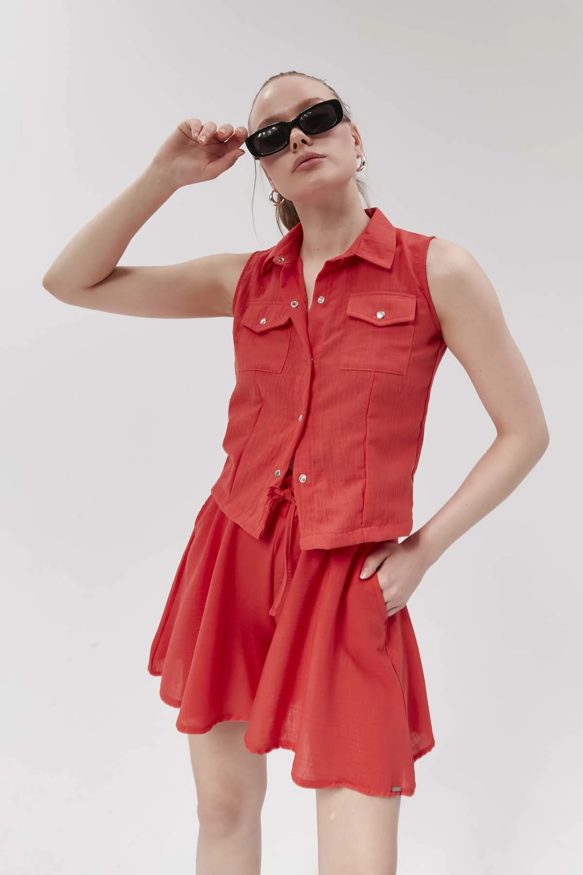 Çift Cepli Çıt Çıt Kapalmalı Sıfır Kol Yelek