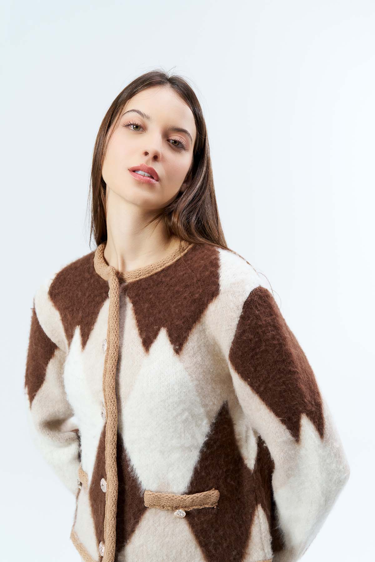 Yumoş Baklavalı Düğmeli Hırka