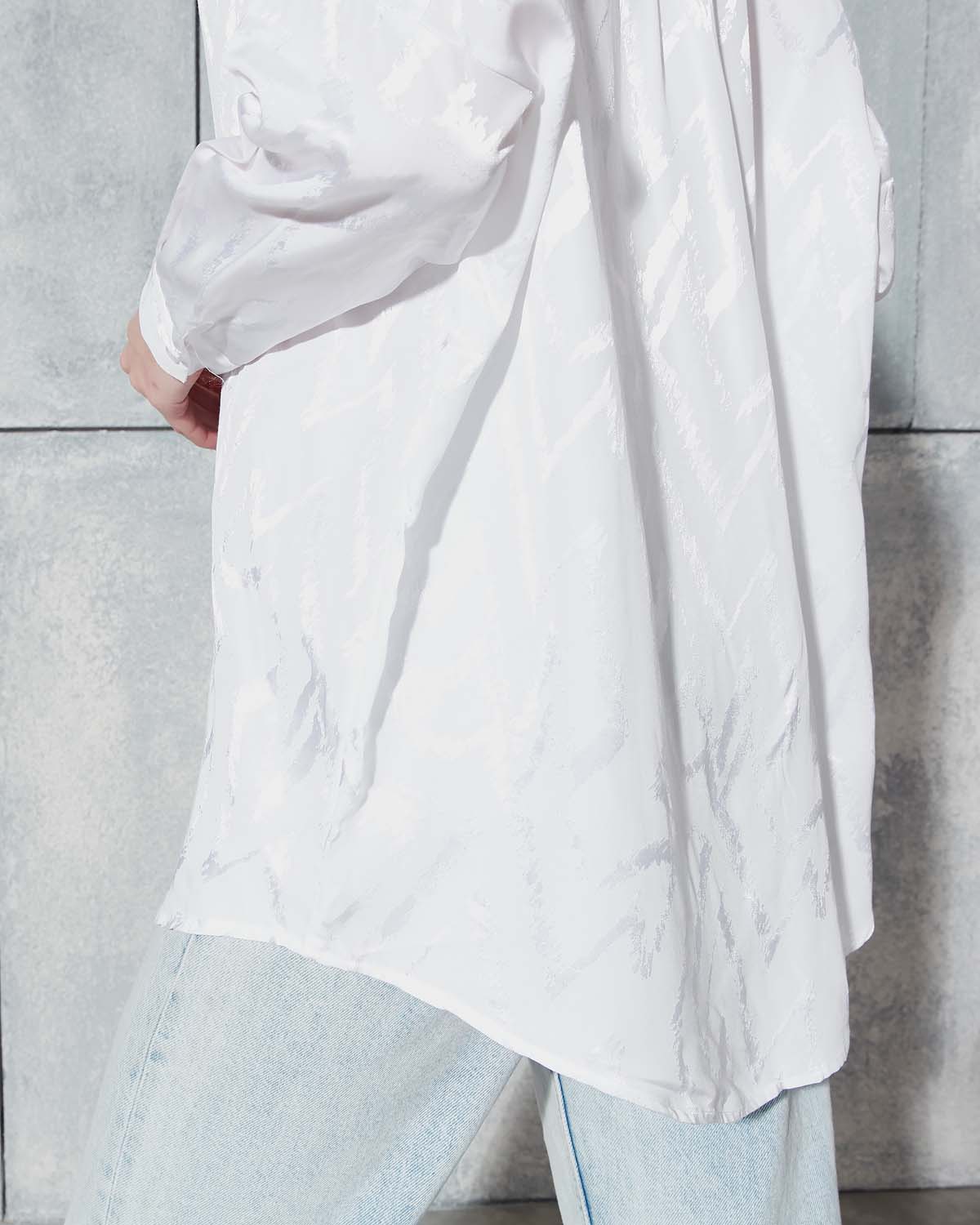 Ekru Jakarlı Saten Gömlek