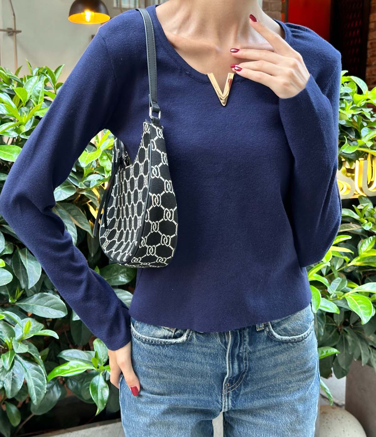 Korspan Düz V Broşlu Badi