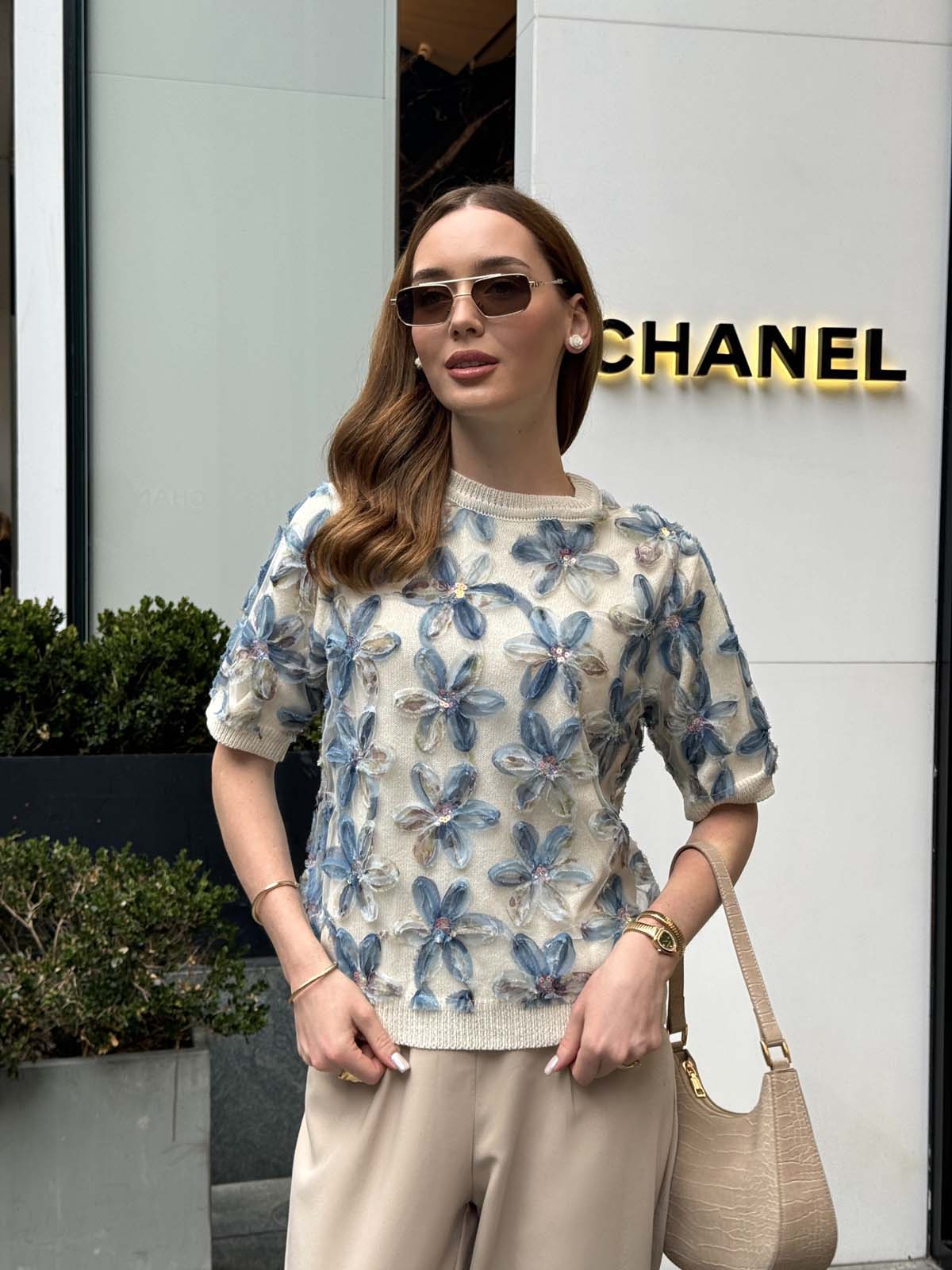 Pamuk Papatyalı Kumaşlı Kısa Kollu Kazak